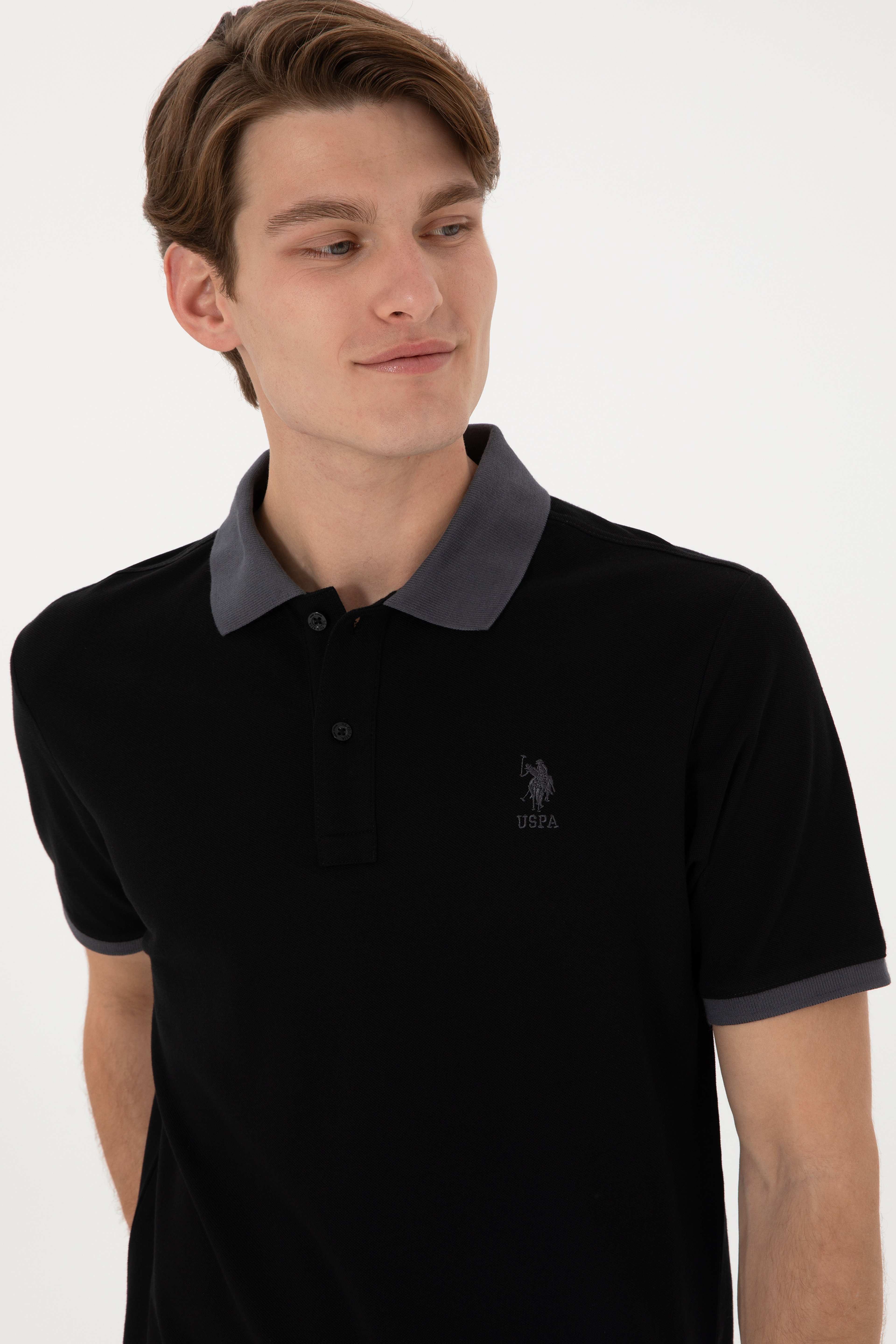 Erkek Regular Fit Polo Yaka Siyah Basic Tişört