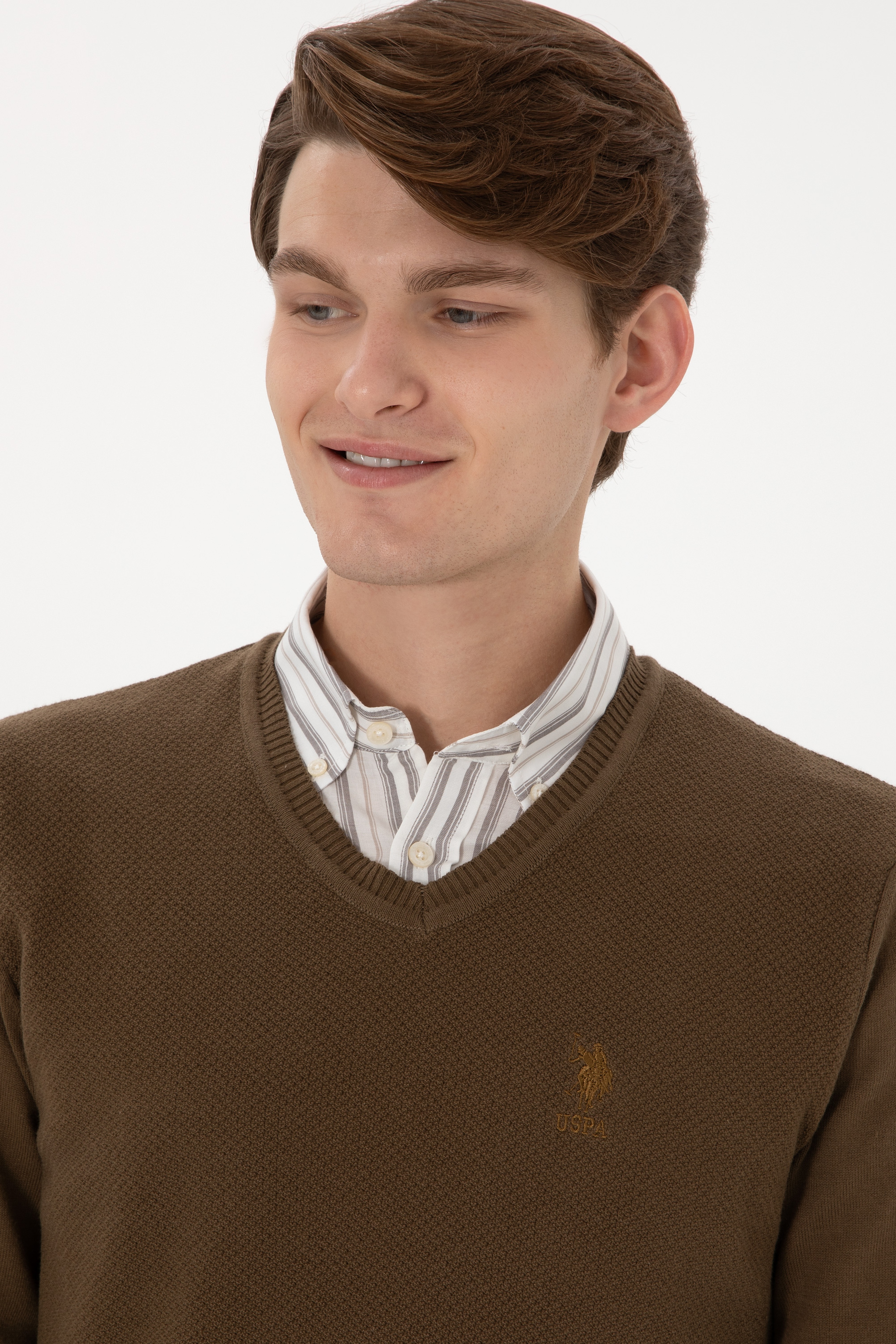 Erkek Slim Fit V Yaka Haki Basic Kazak - Image 2
