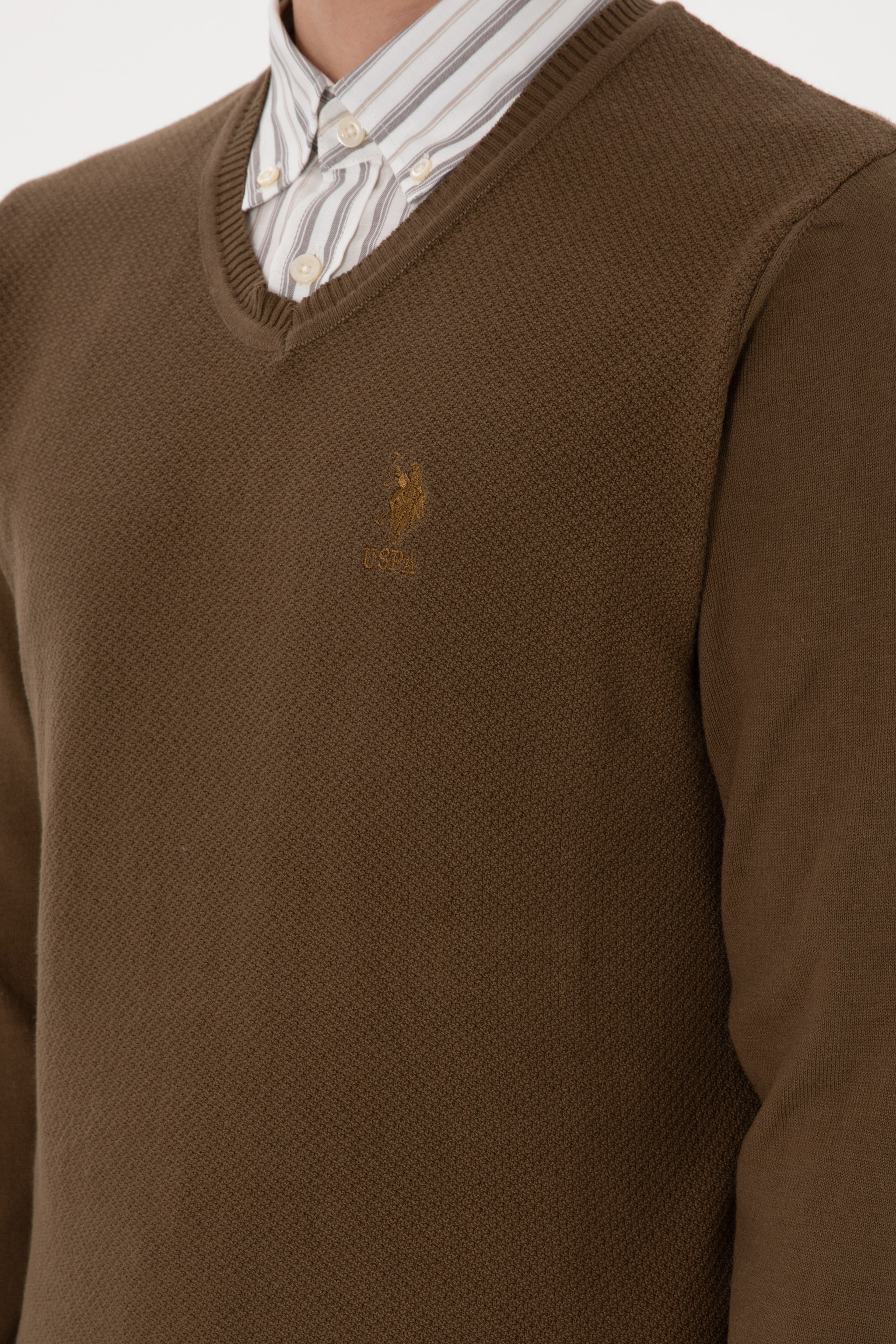 Erkek Slim Fit V Yaka Haki Basic Kazak - Image 7