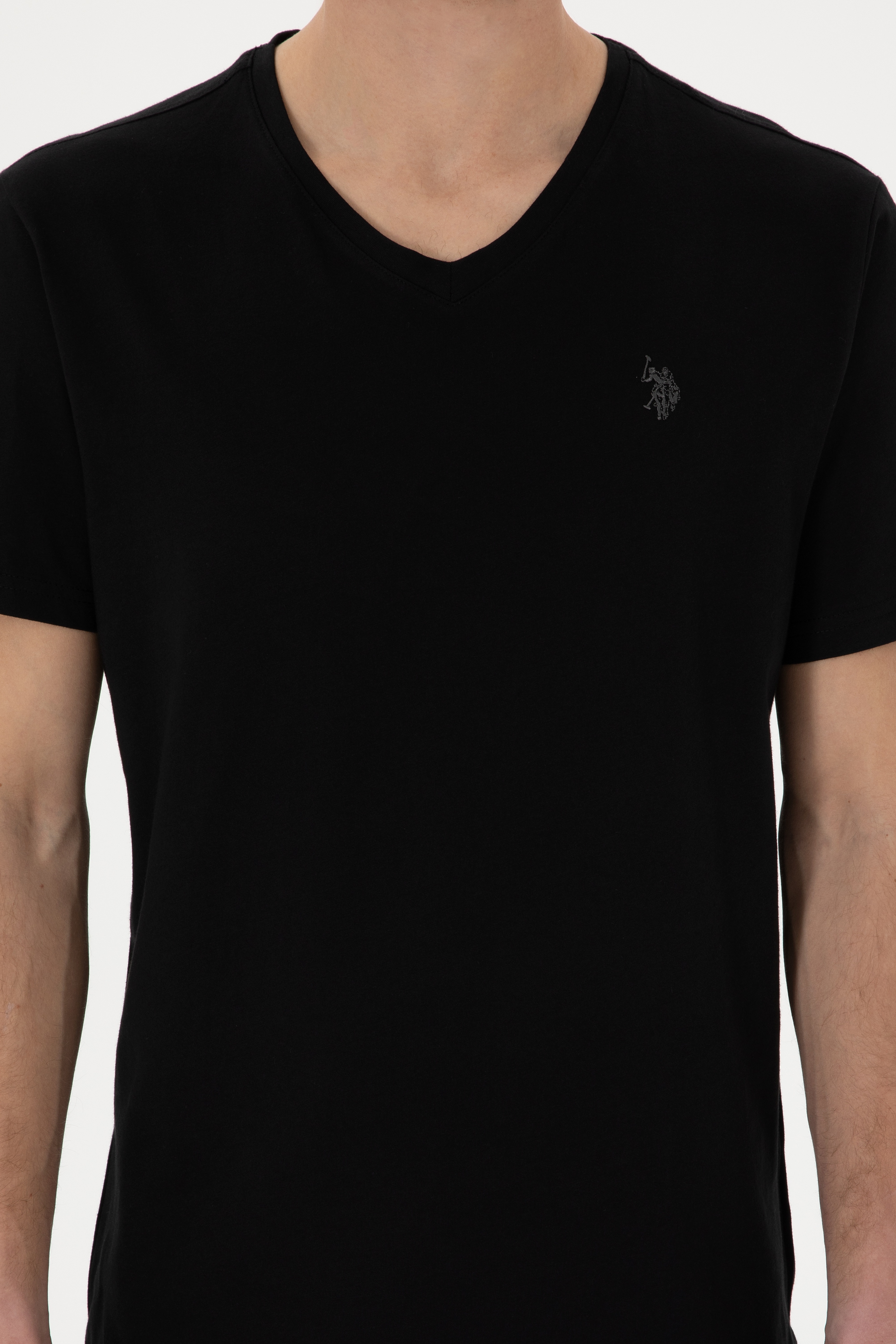 Erkek Regular Fit V Yaka Siyah Basic Tişört