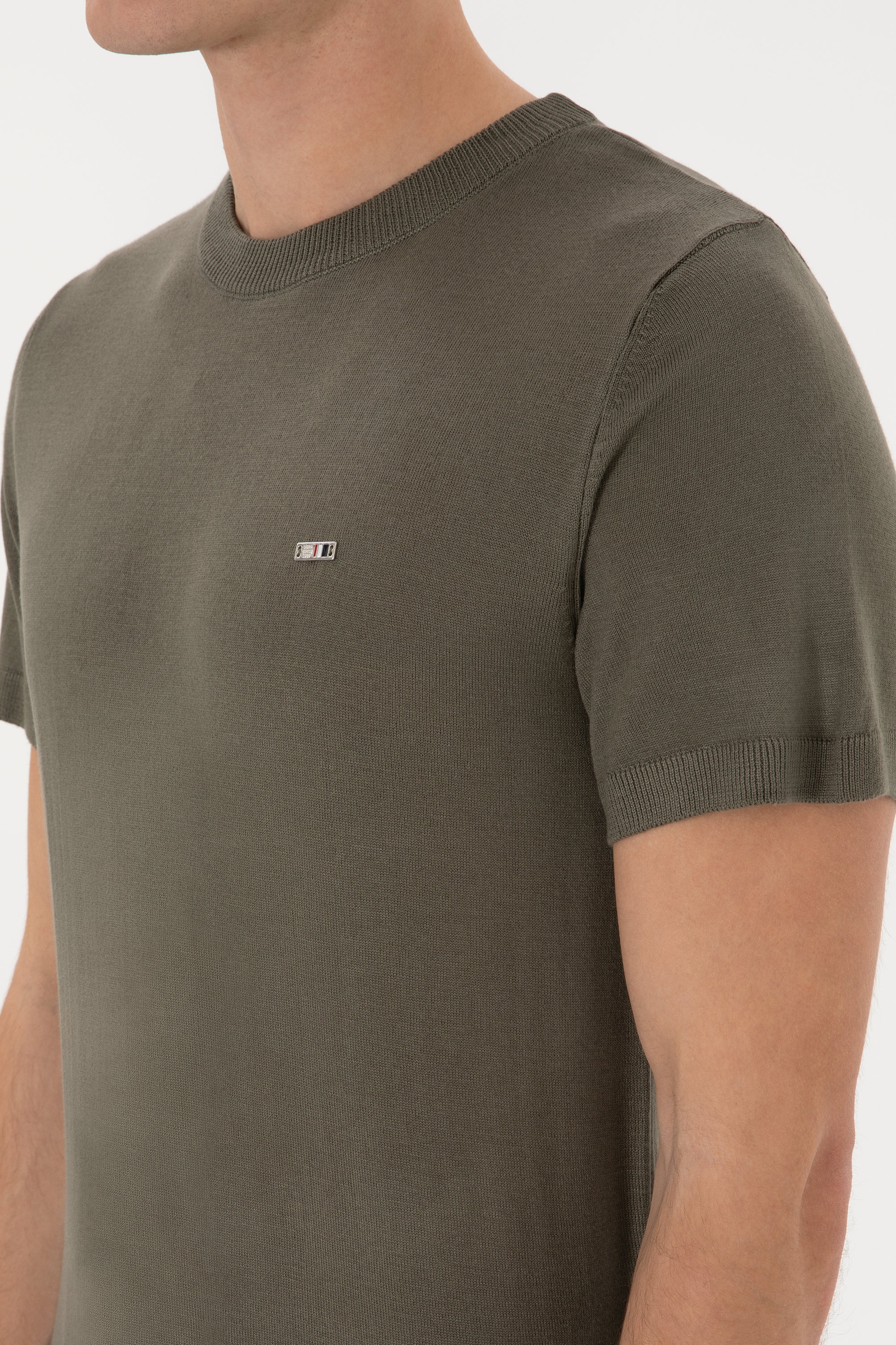 Erkek Slim Fit Bisiklet Yaka Koyu Haki Tişört - Image 7