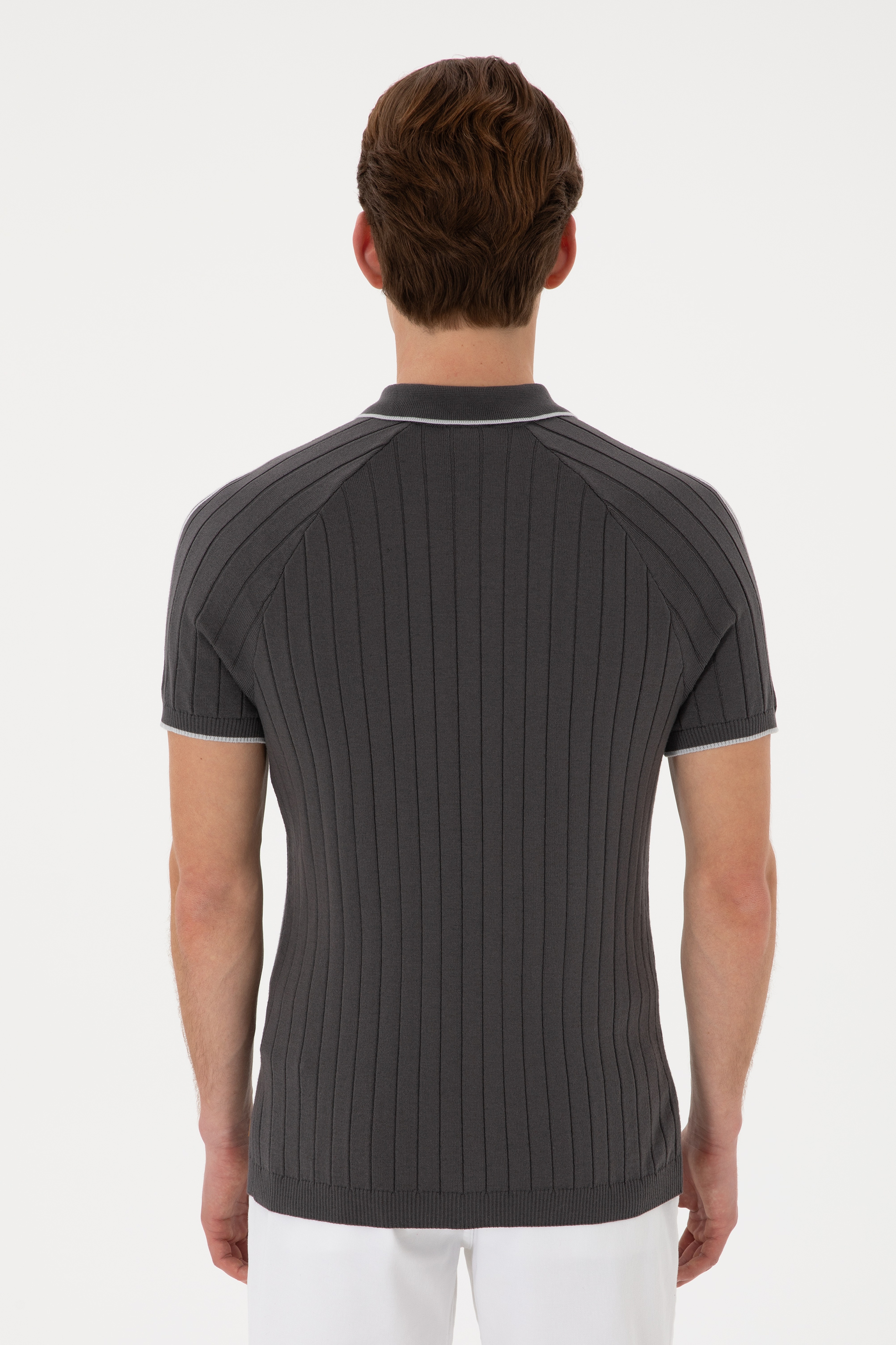 Erkek Slim Fit Bisiklet Yaka Antrasit Tişört - Image 5