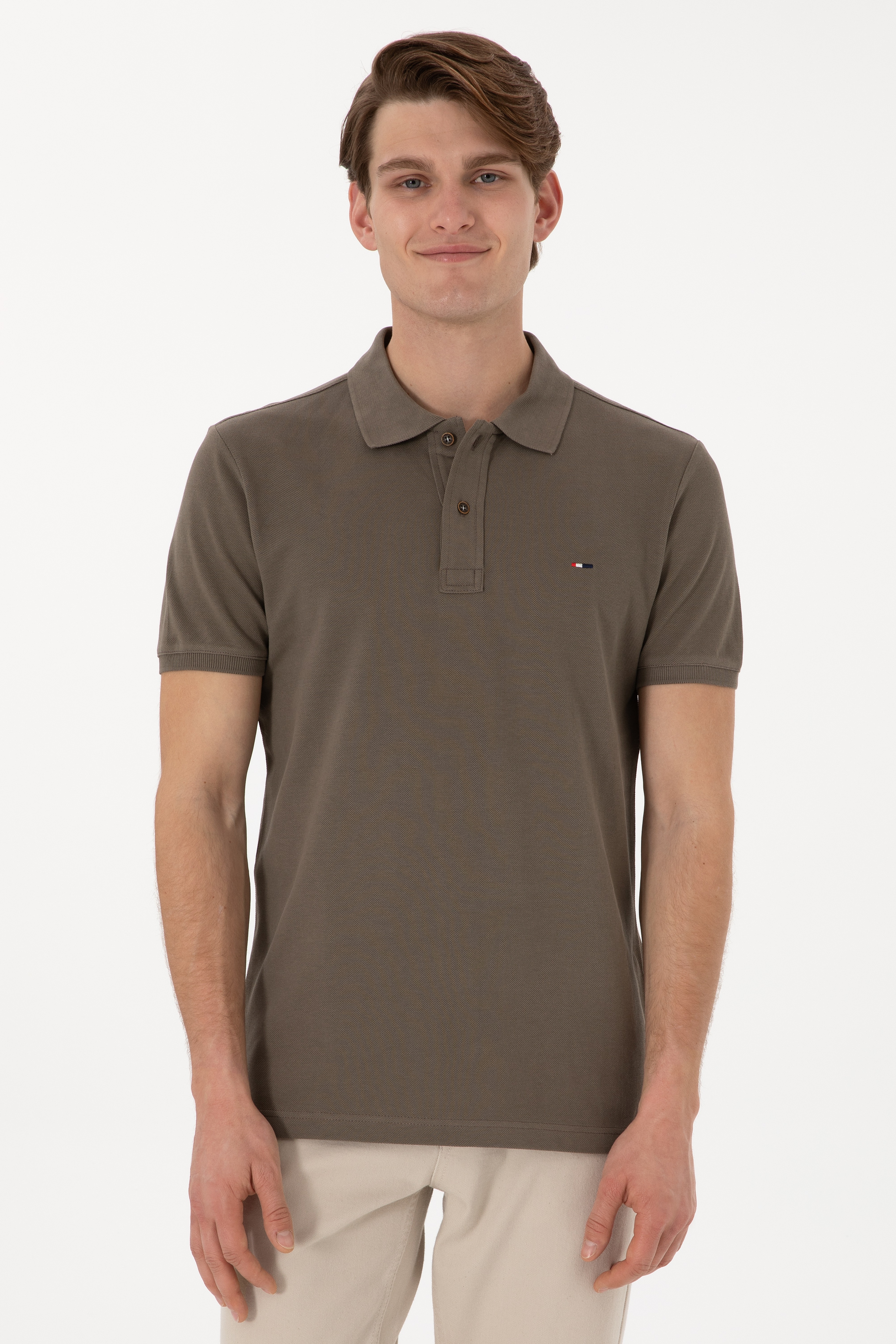 Erkek Slim Fit Polo Yaka Vizon Basic Tişört - Image 1