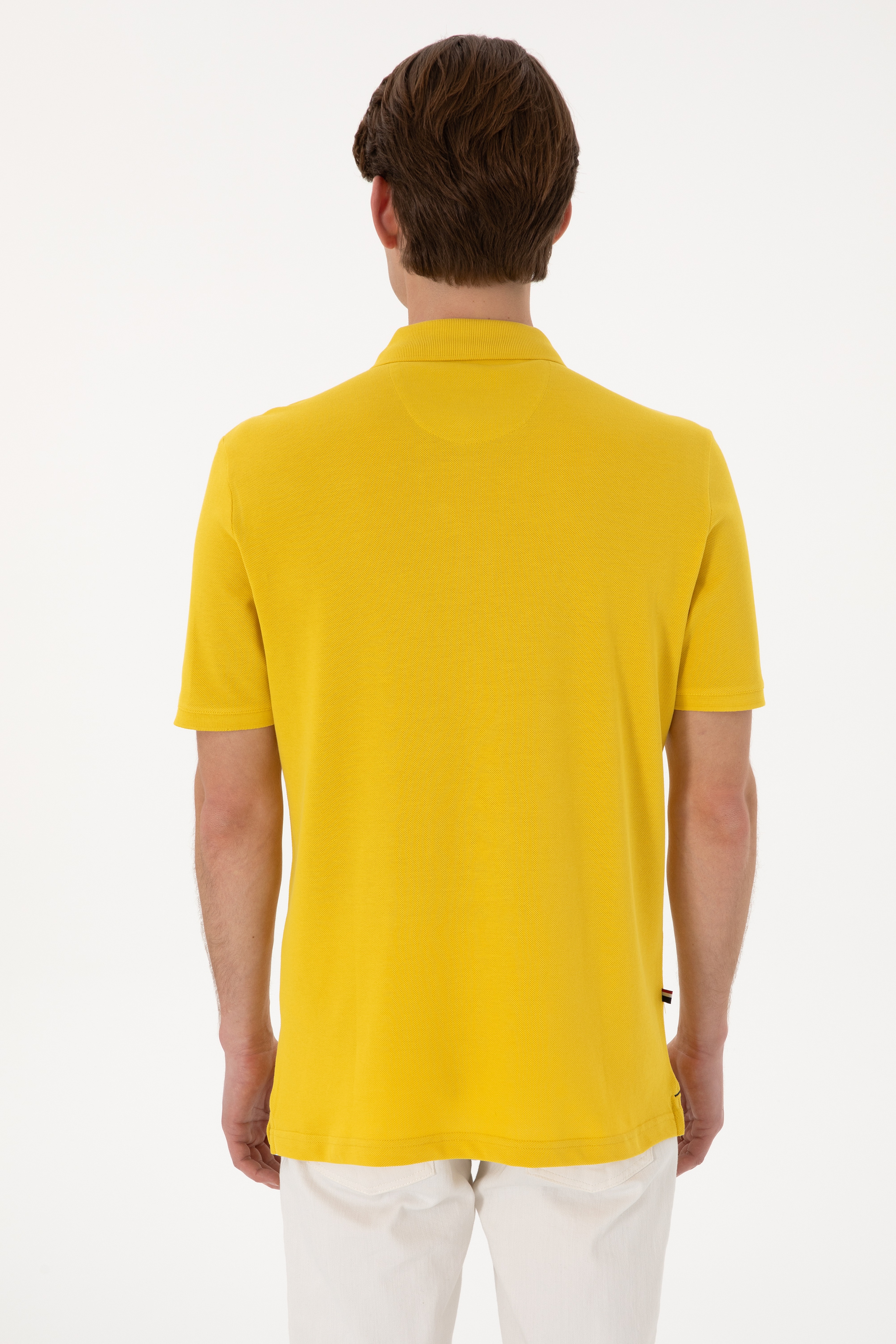 Erkek Regular Fit Polo Yaka Sarı Basic Tişört - Image 5