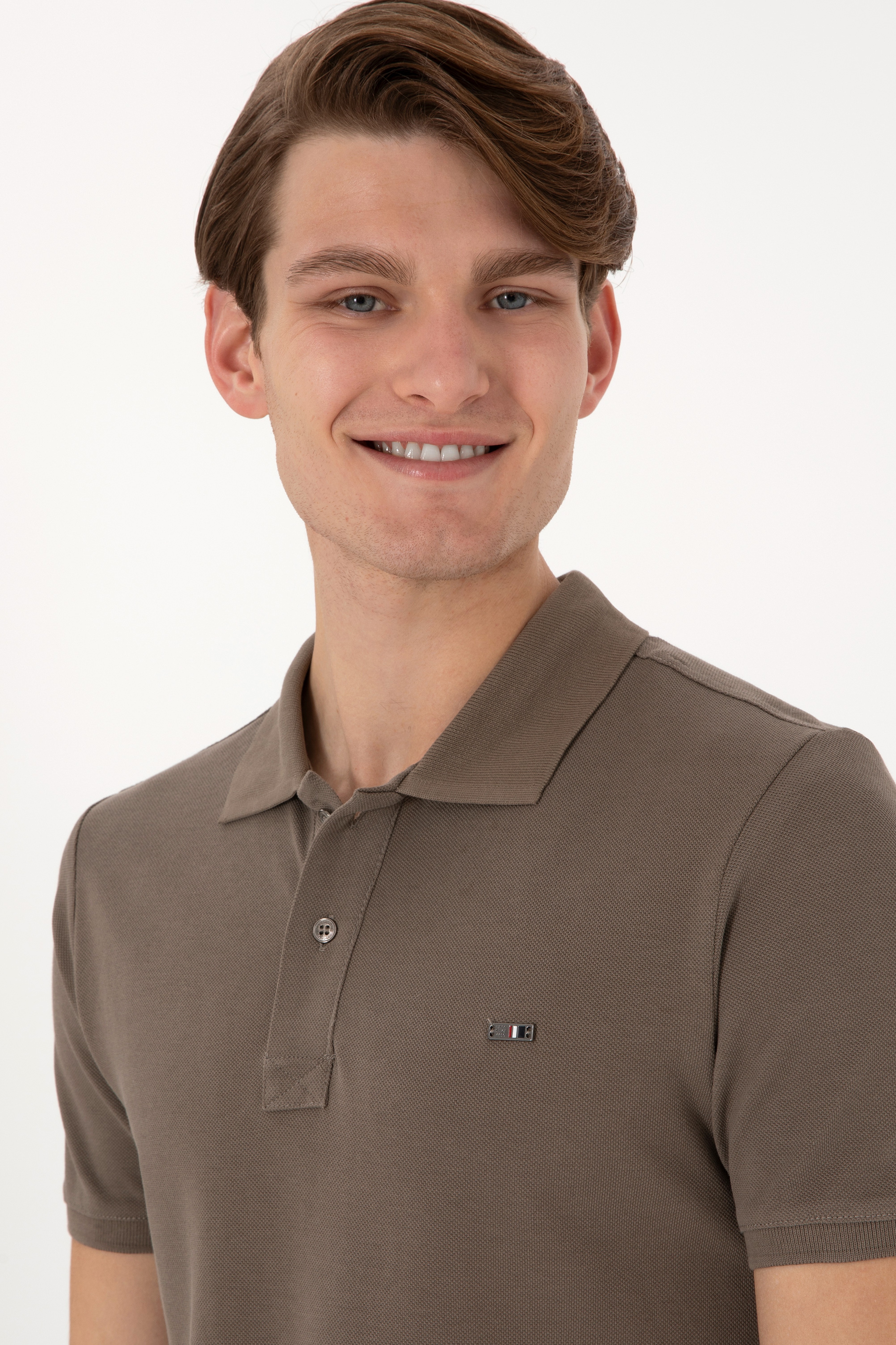 Erkek Slim Fit Polo Yaka Vizon Basic Tişört - Image 2