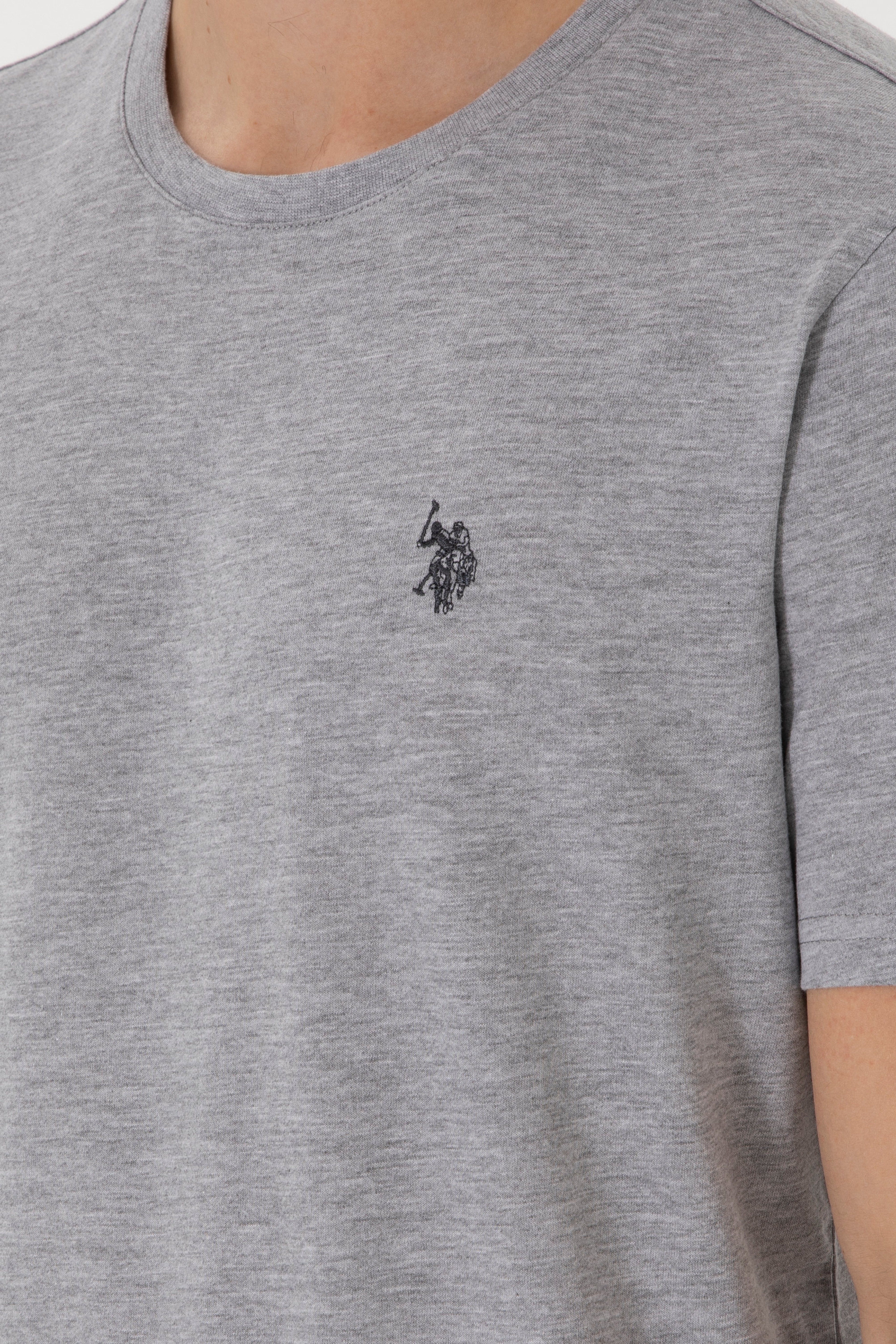 Erkek Regular Fit Bisiklet Yaka Gri Basic Tişört