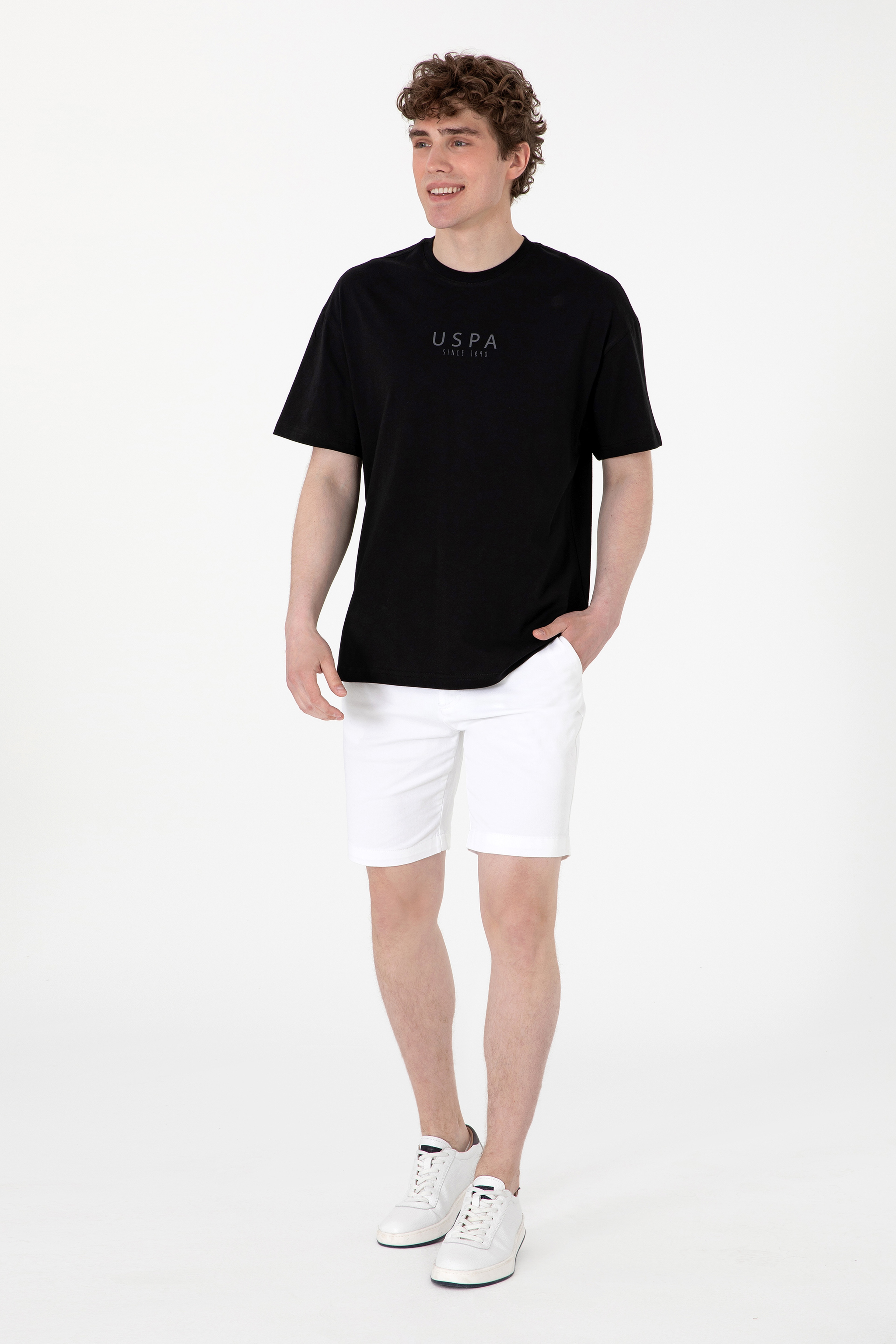 Erkek Oversize Fit Bisiklet Yaka Siyah Tişört