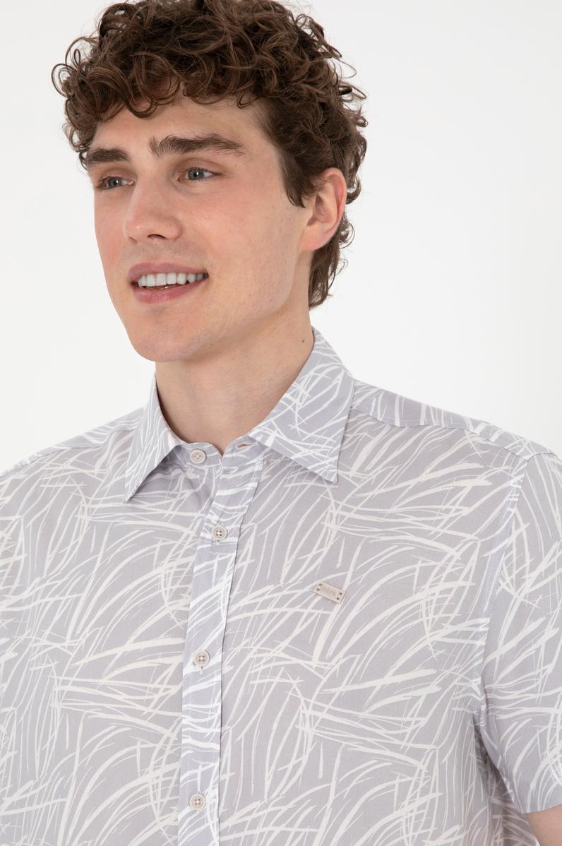 Erkek Açık Gri Kısa Kollu Gömlek