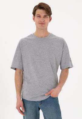 Erkek Long Fit Bisiklet Yaka Gri Melanj Basic Tişört - 50305988048