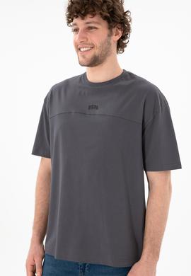 Erkek Comfort Fit Bisiklet Yaka Antrasit Tişört - 50306017070