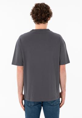 Erkek Comfort Fit Bisiklet Yaka Antrasit Tişört - 50306017070