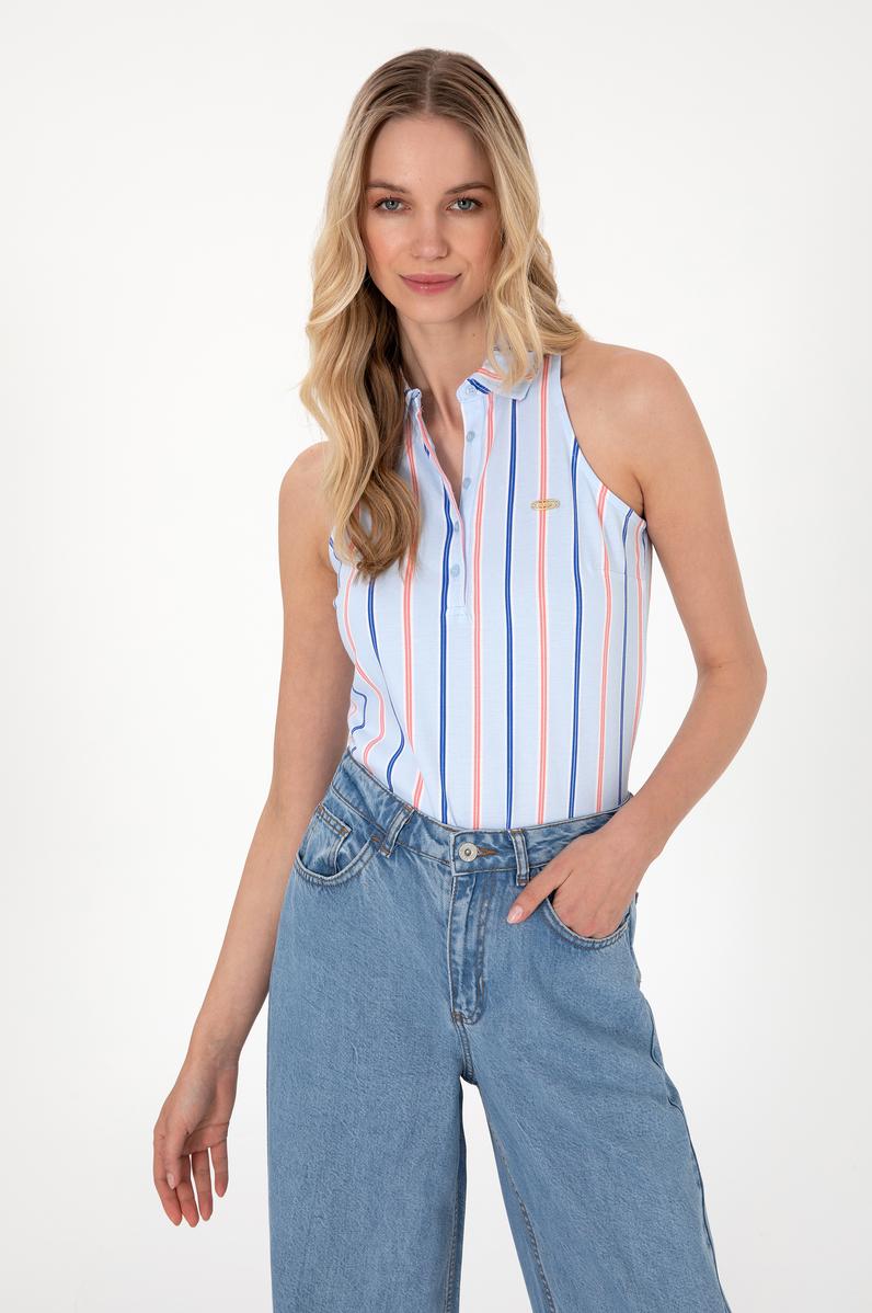 Kadın Açık Mavi Kolsuz Polo Yaka Tişört