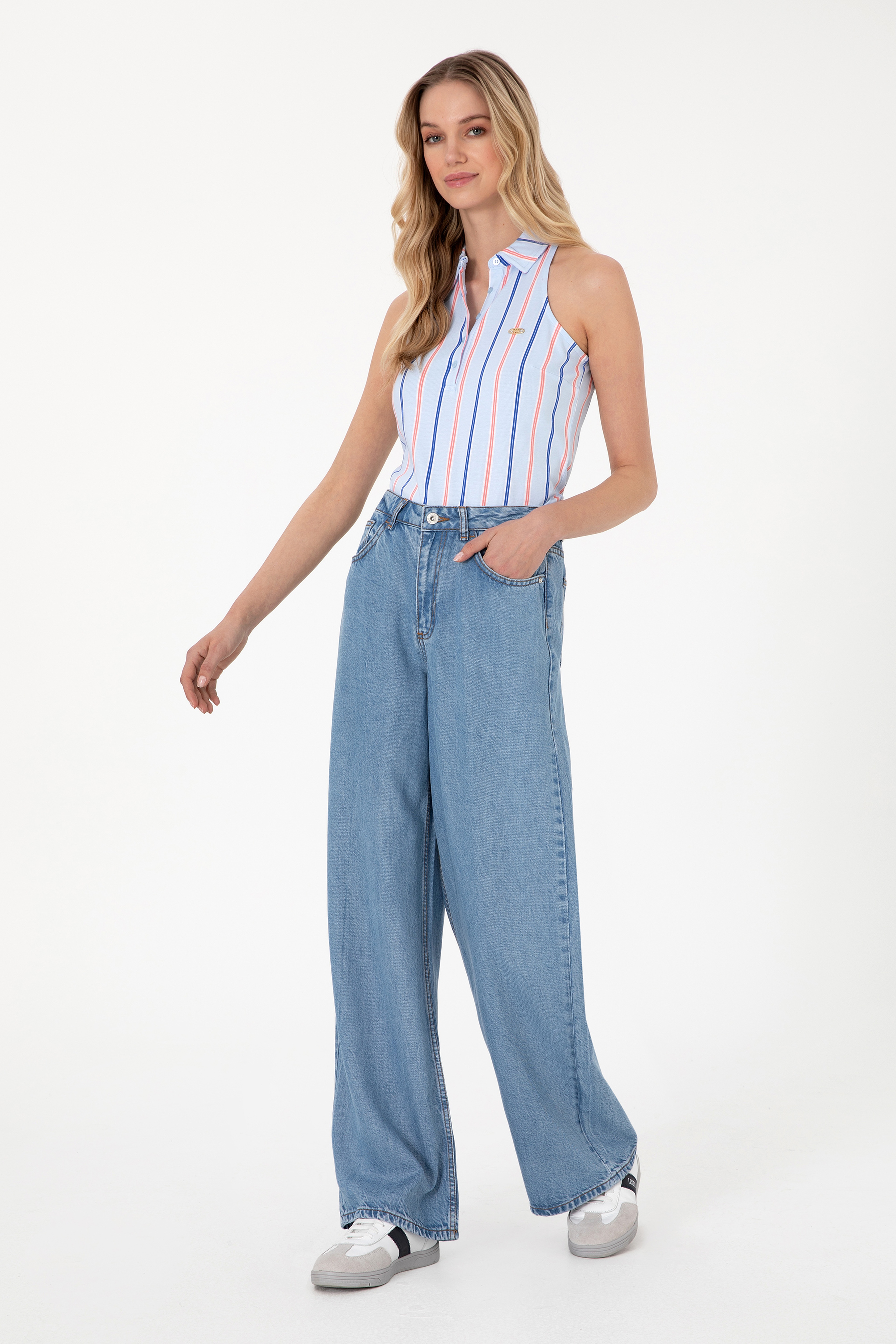 Kadın Açık Mavi Loose Fit Jean Pantolon - Image 1