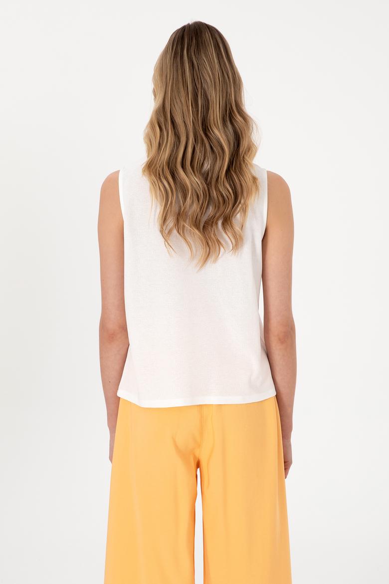 Kadın Ekru Kolsuz V Yaka Tişört - 50300793006