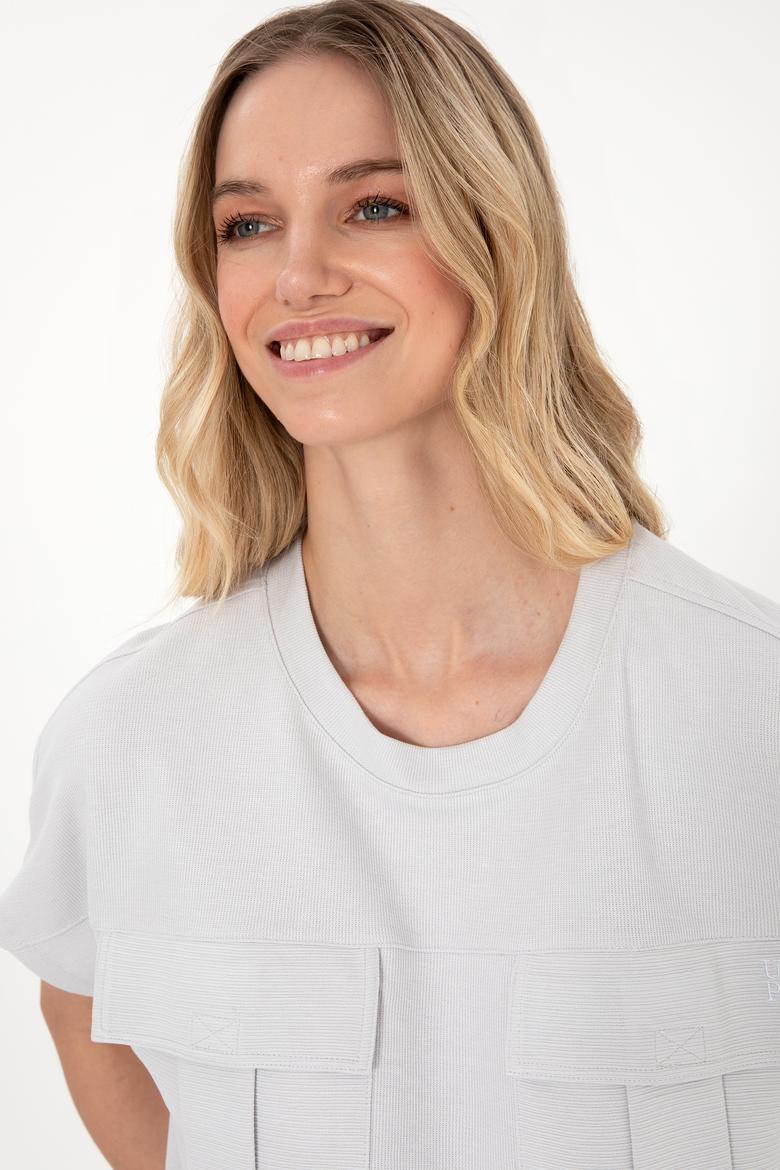 Kadın Açık Gri Bisiklet Yaka Tişört - 50300778004