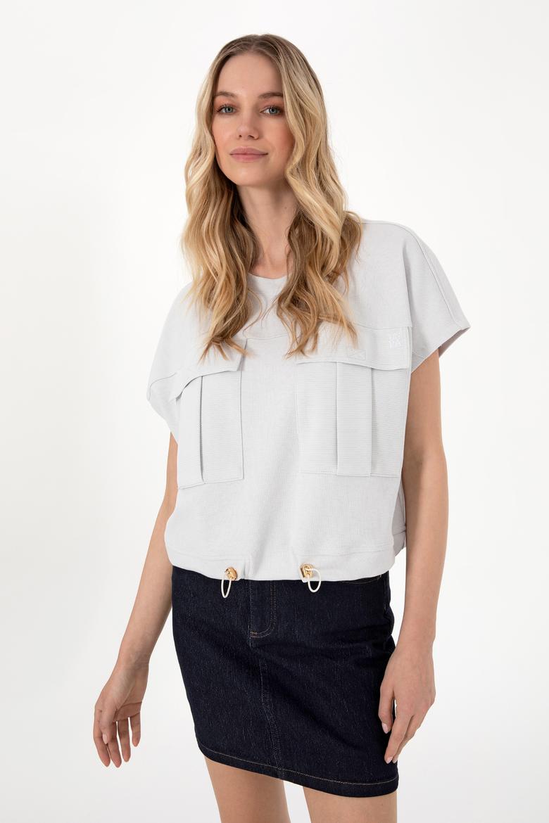 Kadın Açık Gri Bisiklet Yaka Tişört - 50300778004