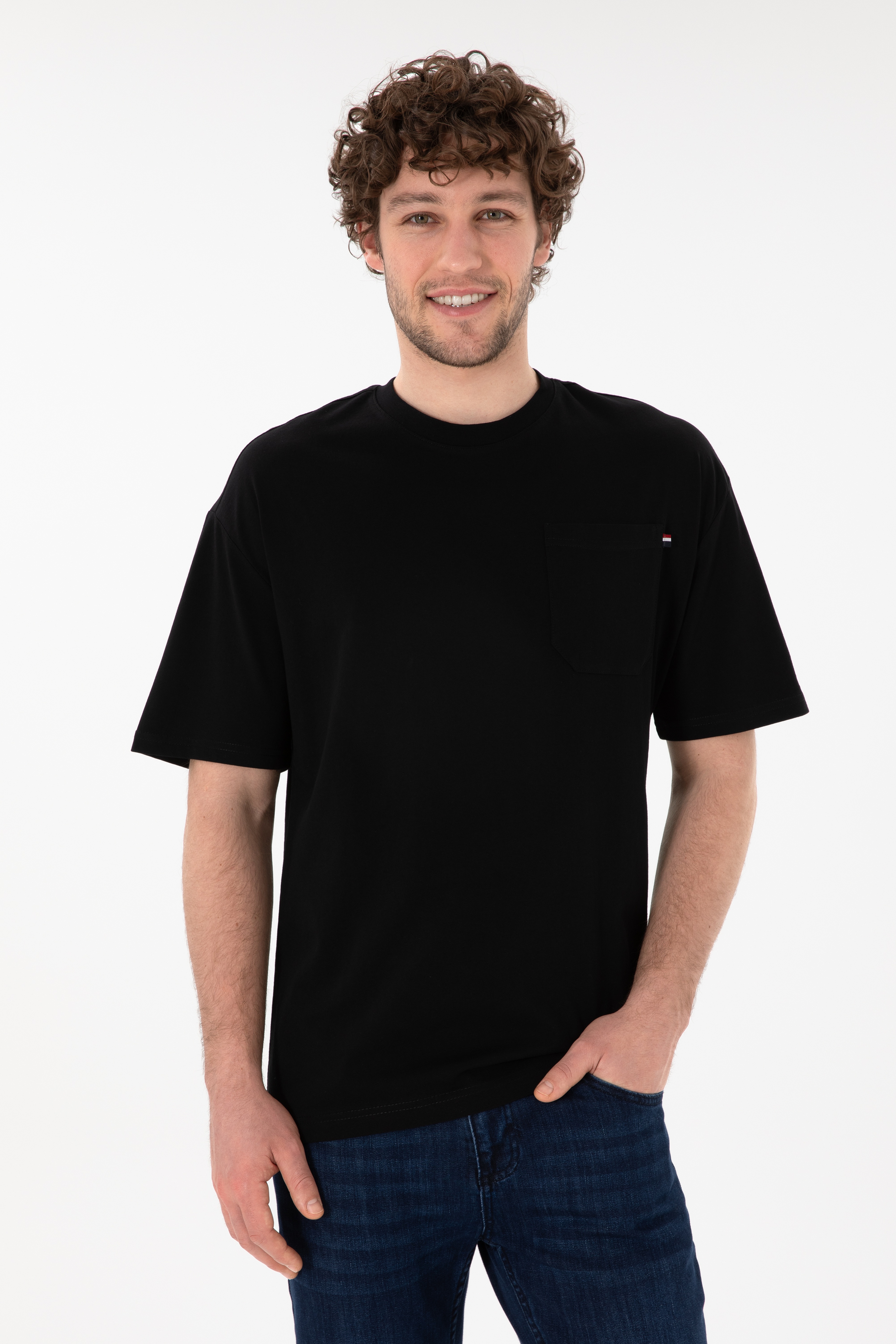 Erkek Comfort Fit Bisiklet Yaka Siyah Tişört - Image 1