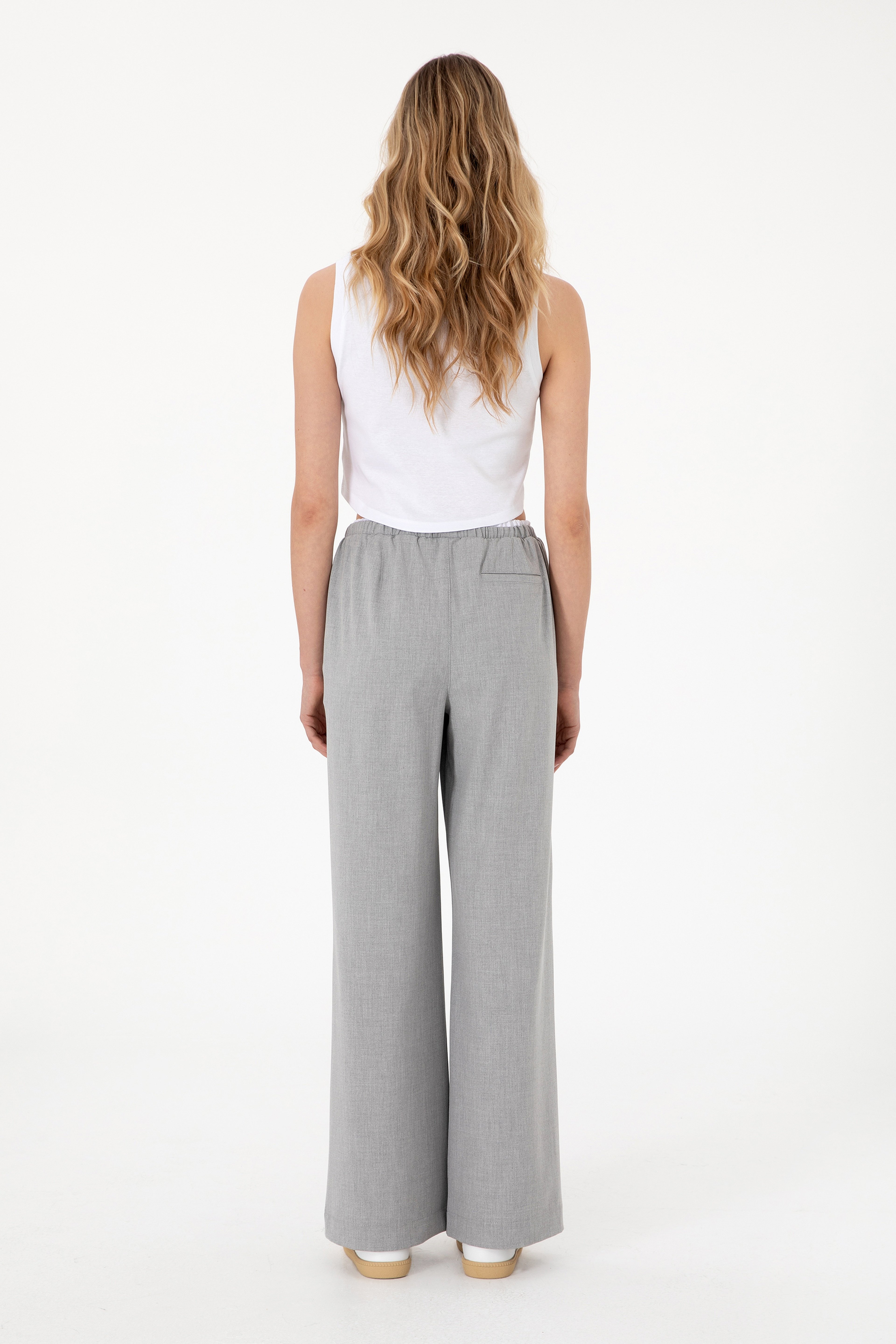 Kadın Gri Bel Detaylı Loose Fit Kanvas Pantolon - Image 4