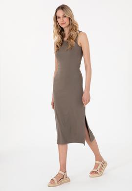 Kadın Vizon Yırtmaçlı Kolsuz Bisiklet Yaka Midi Boy Örme Elbise - 50305872024