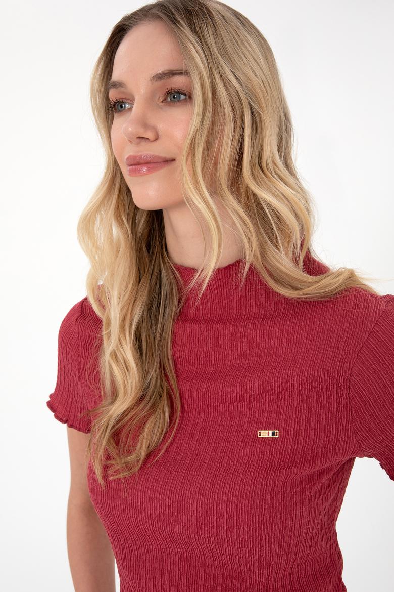 Kadın Vişne Dik Yaka Tişört - 50312951036