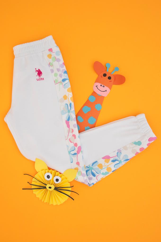 Kız Çocuk Beyaz Carrot Fit Renkli Baskılı Eşofman Altı