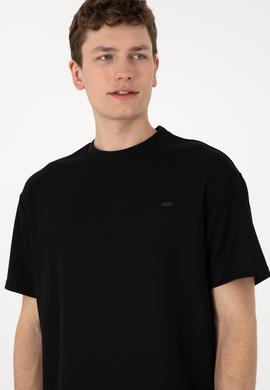 Erkek Comfort Fit Bisiklet Yaka Siyah Tişört - 50308814018