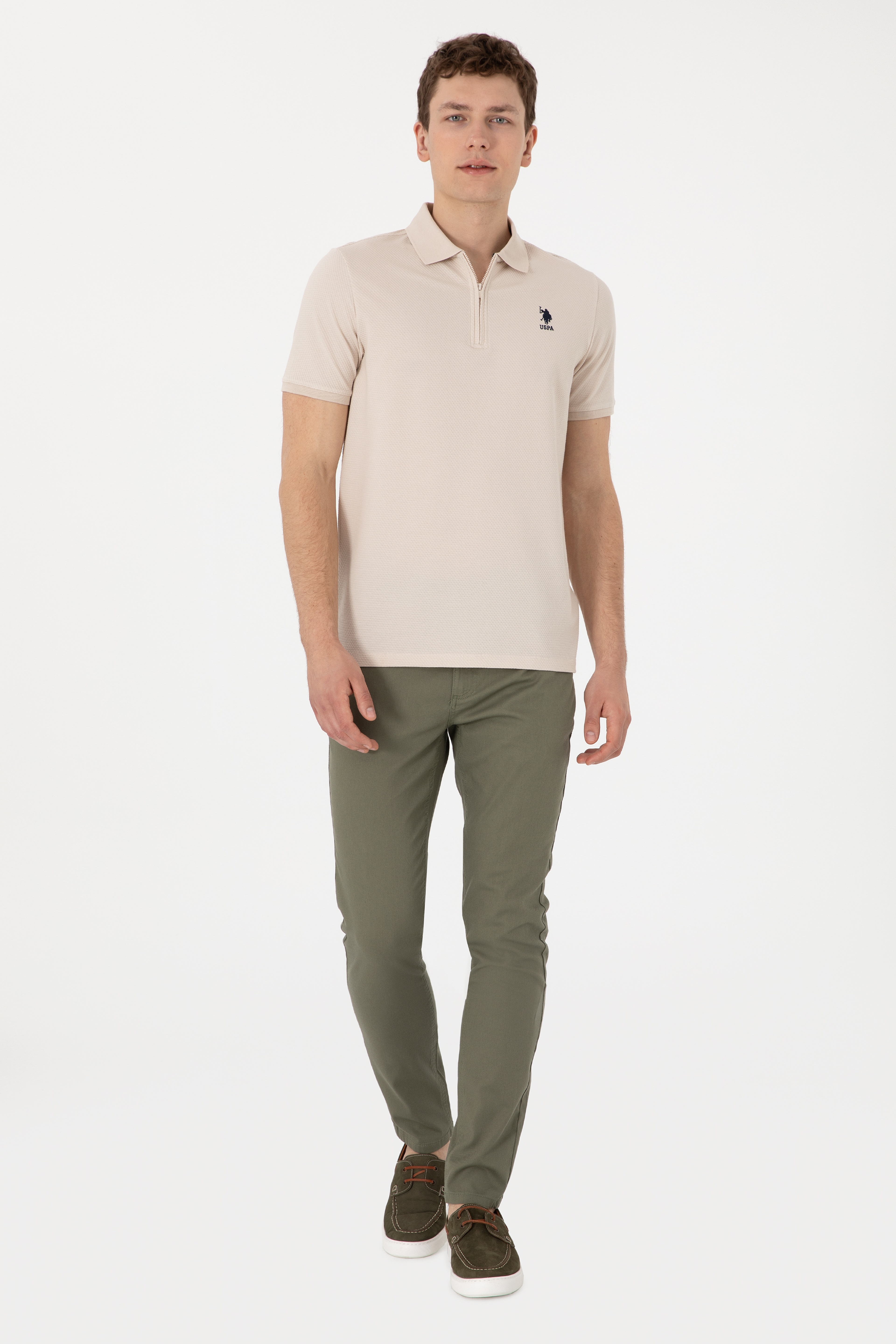 Erkek Regular Fit Fermuarlı Taş Dokulu Tişört