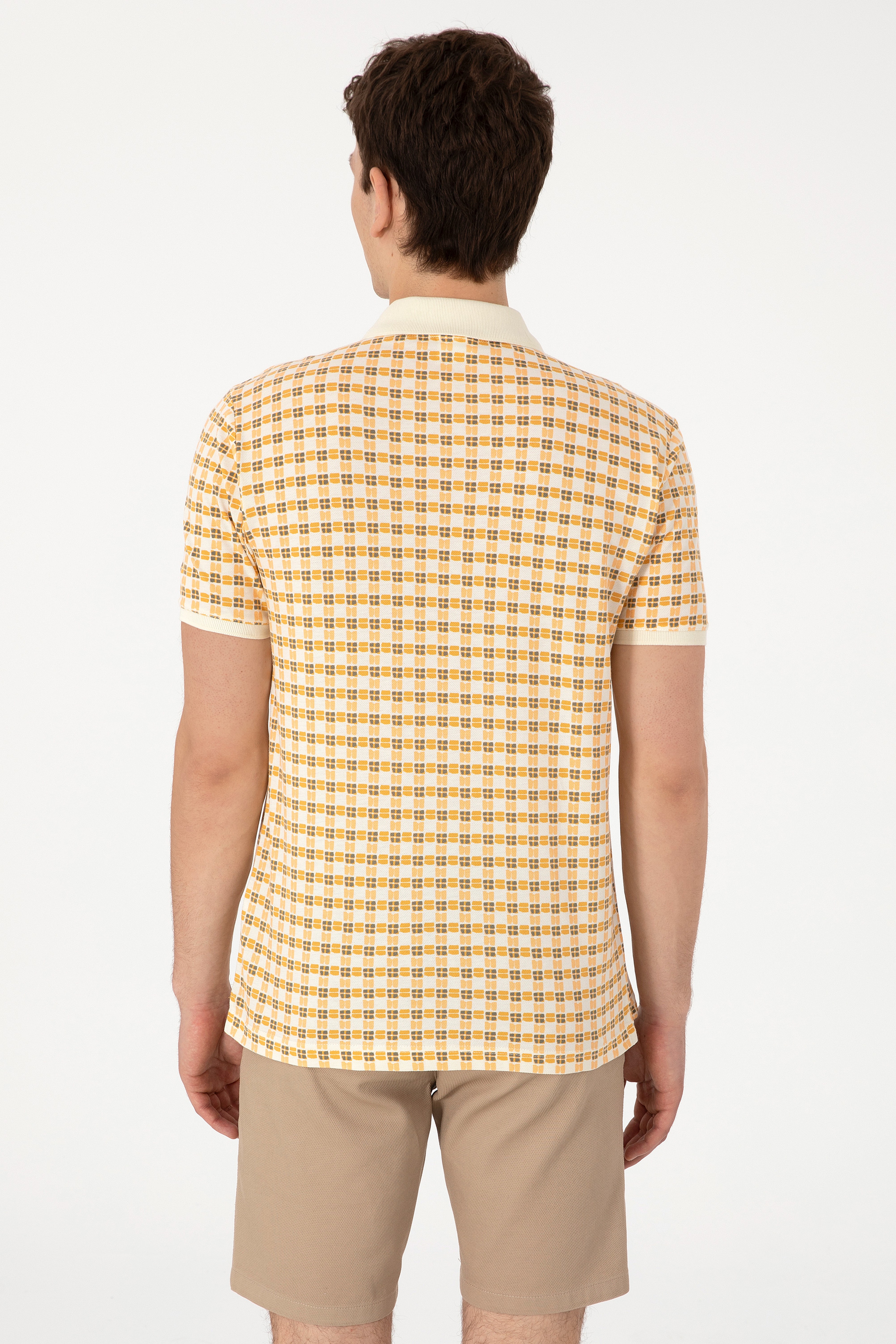 Erkek Regular Fit Polo Yaka Krem Desenli Tişört - Image 5