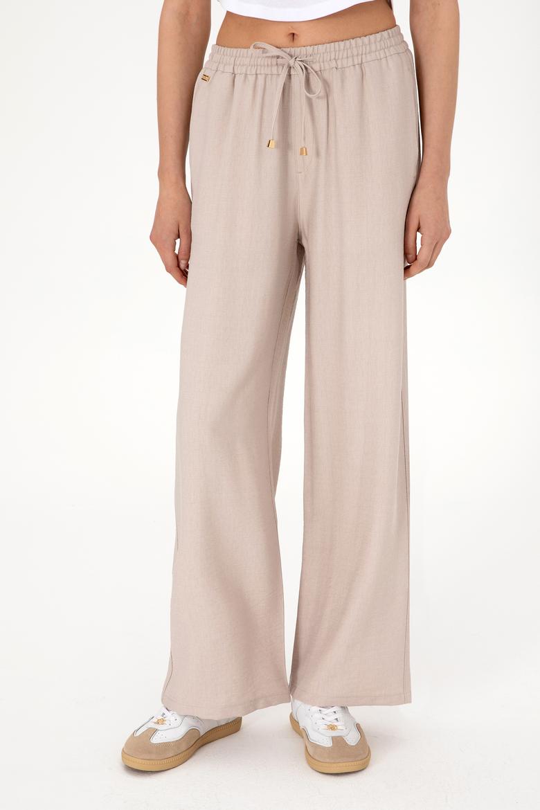 Kadın Bej Looe Relax Fit Kanvas Pantolon - 50309088023