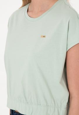 Kadın Su Yeşili Bisiklet Yaka Tişört - 50305720009