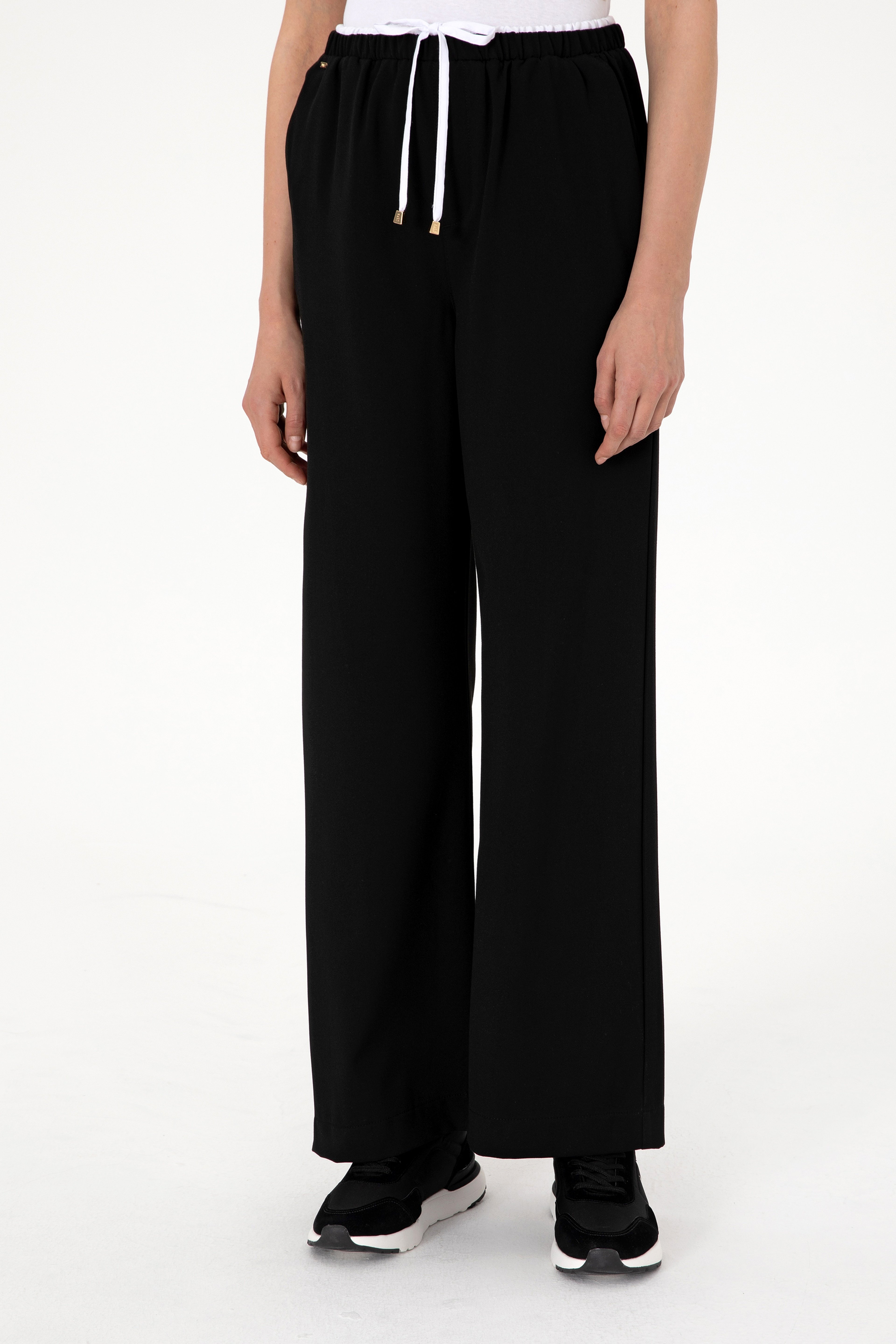 Kadın Siyah Bel Detaylı Loose Fit Kanvas Pantolon - Image 2
