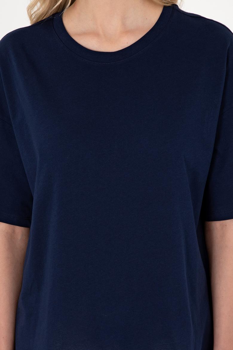 Kadın Lacivert Oversize Bisiklet Yaka Tişört - 50305775013