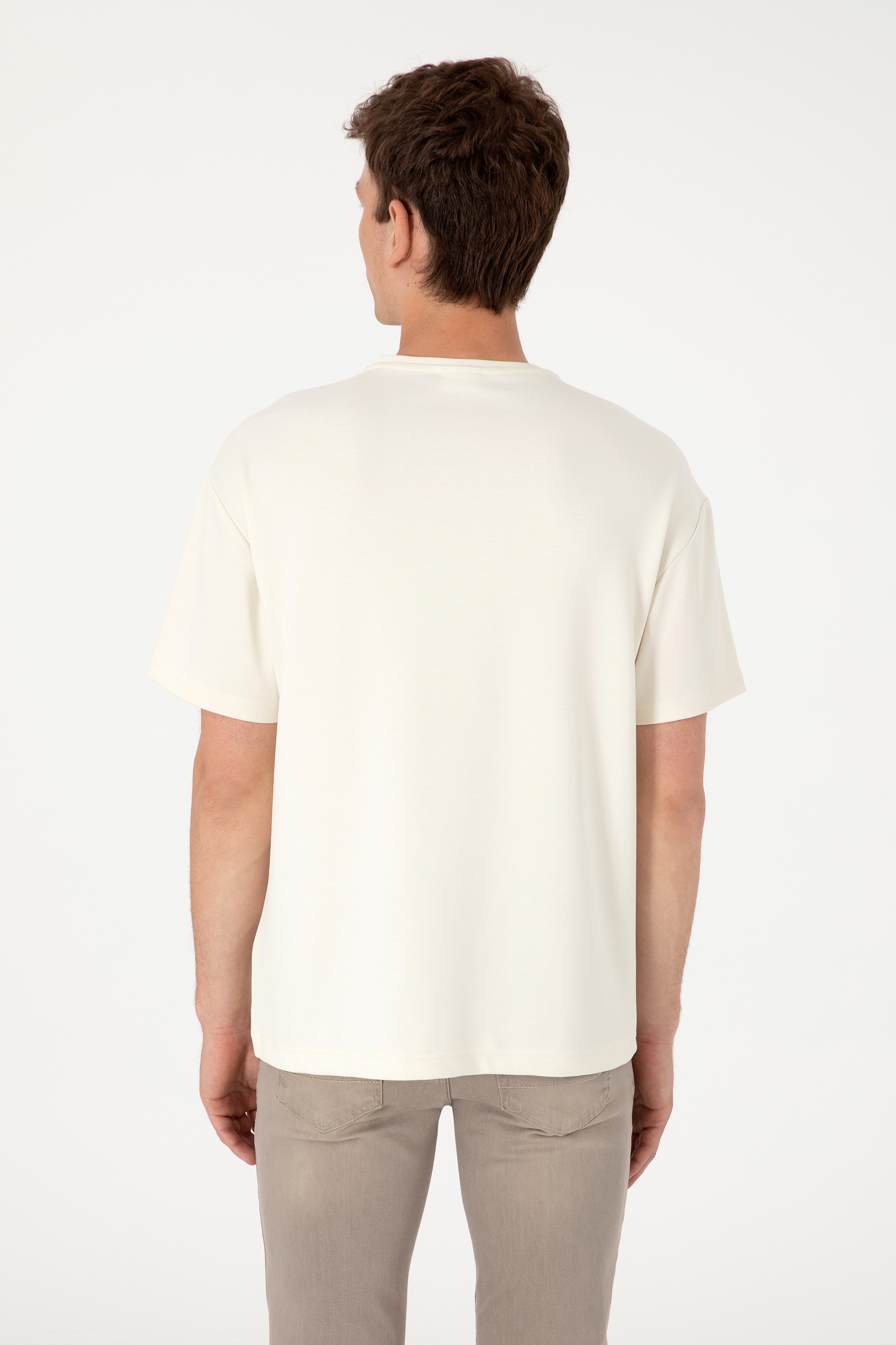 Erkek Comfort Fit Krem Bisiklet Yaka Tişört - Image 6