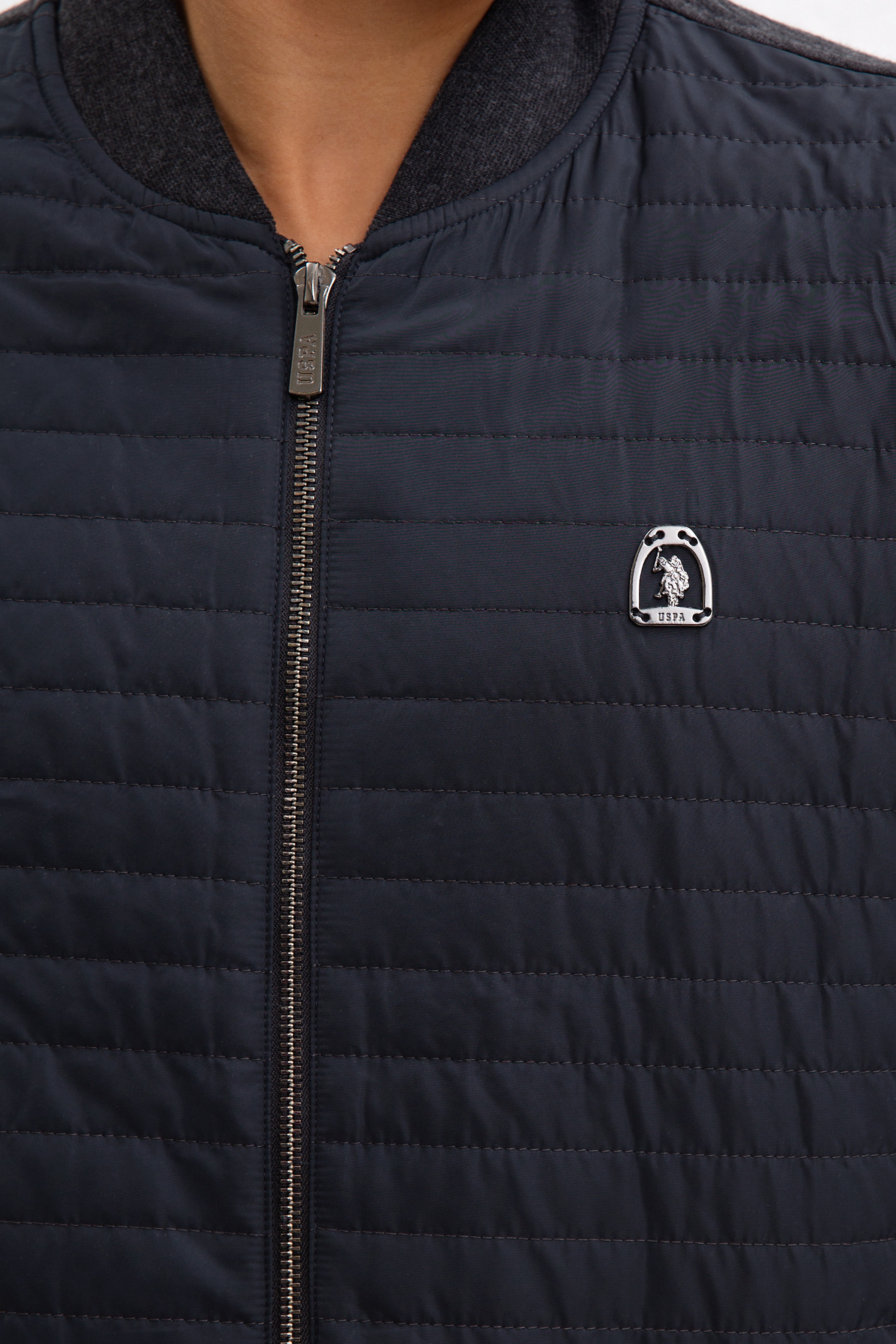 Erkek Antrasit Dik Yaka Fermuarlı Sweatshirt - Image 6