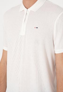 Erkek Regular Fit Fermuarlı Krem Dokulu Tişört - 50299583006