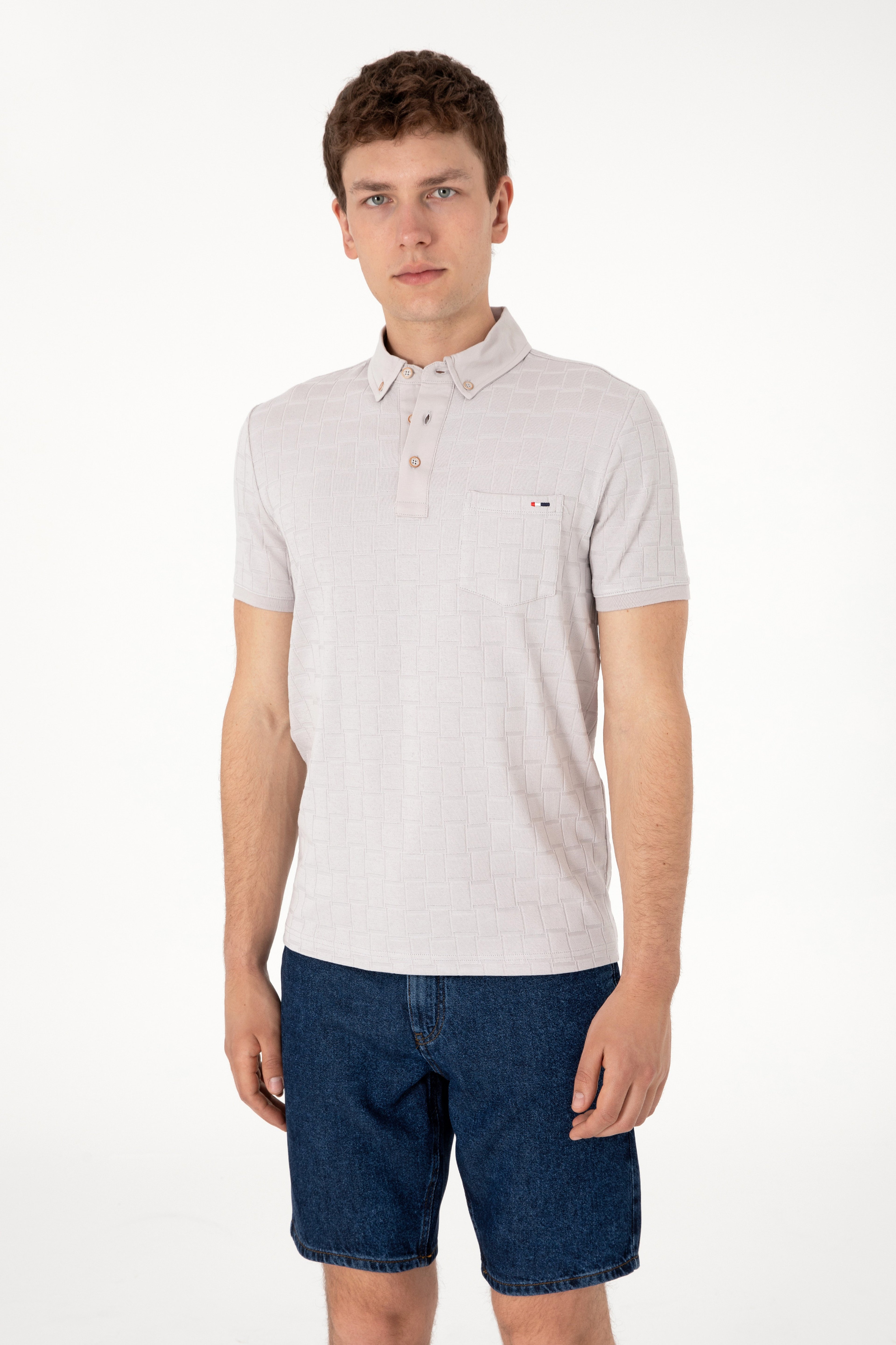 Erkek Slim Fit Polo Yaka Cepli Açık Gri Dokulu Tişört - Image 1