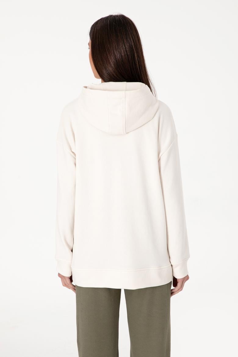 Kadın Krem Kapüşonlu Sweatshırt - 50291261021