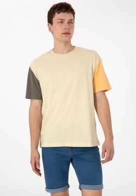 Erkek Comfort Fit Bisiklet Yaka Açık Haki Tişört - 50306921028