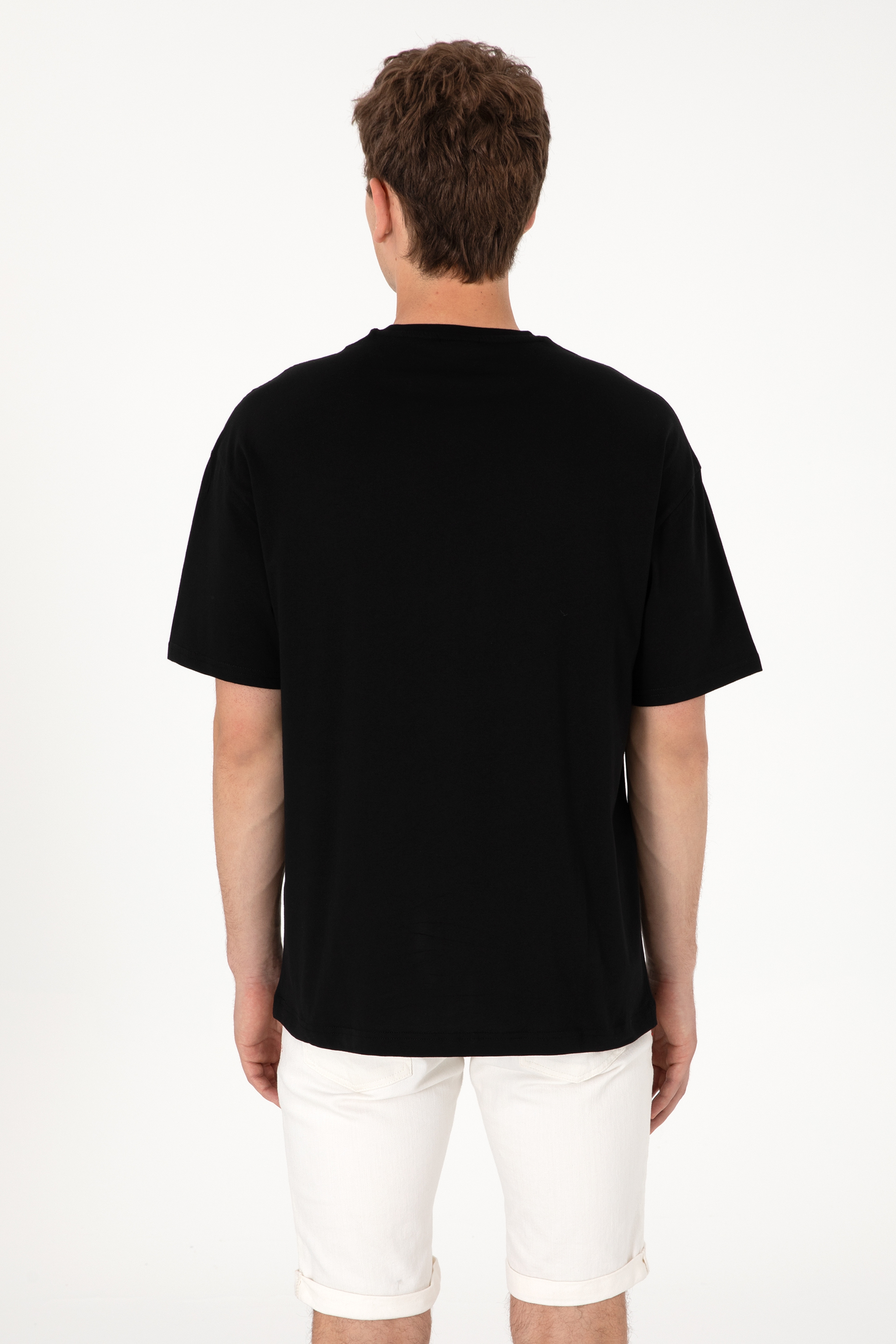 Erkek Oversize Fit Bisiklet Yaka Siyah Tişört