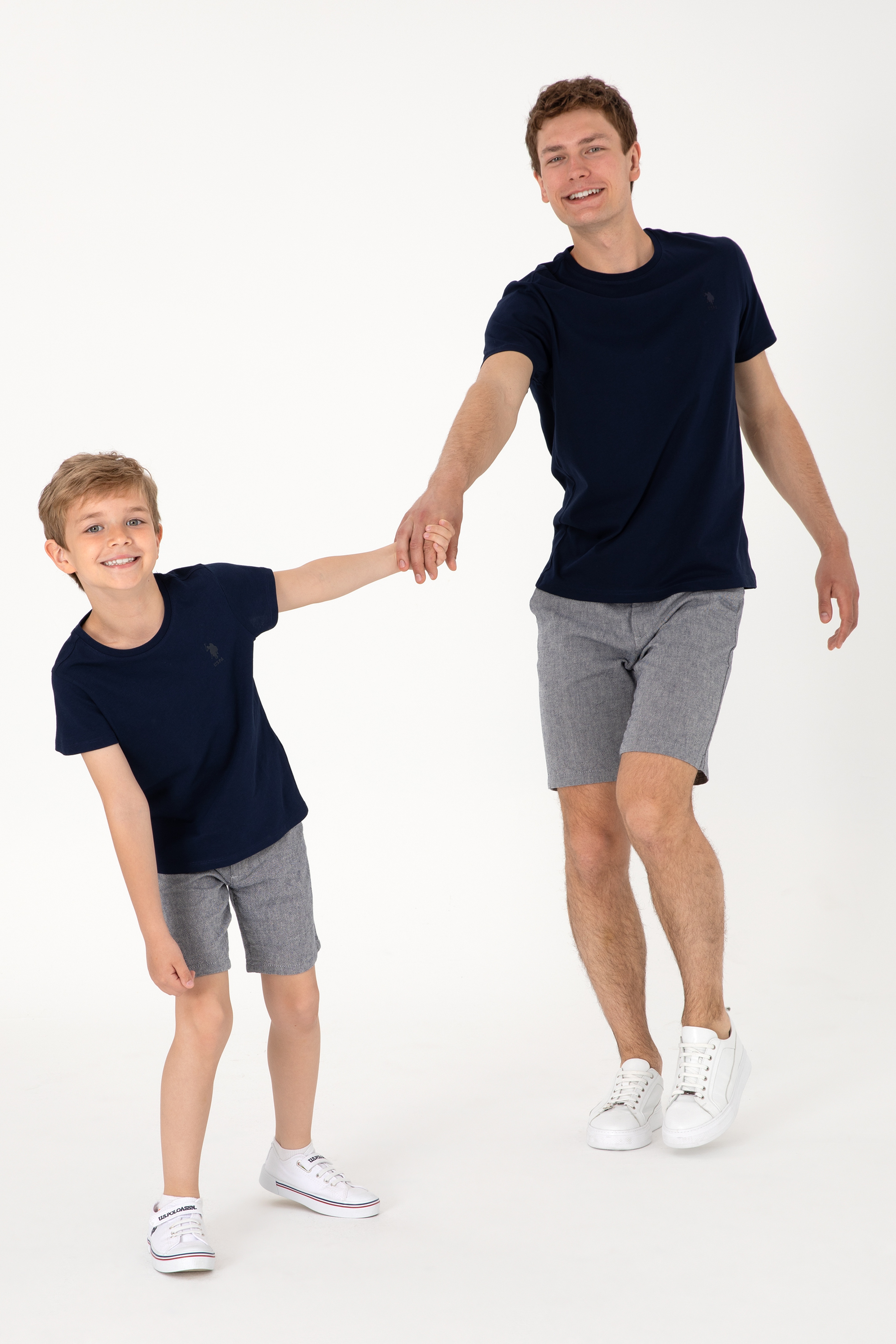 Erkek Regular Fit Bisiklet Yaka Lacivert Basic Tişört