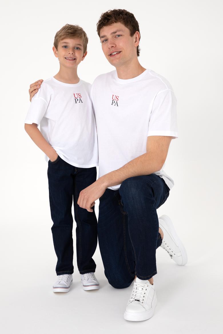 Erkek Çocuk Beyaz Oversize Bisiklet Yaka Tişört