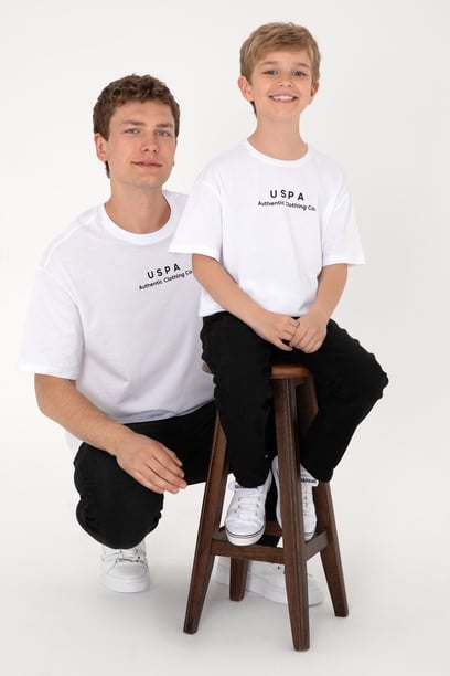 Erkek Çocuk Beyaz Comfort Basic Bisiklet Yaka Tişört