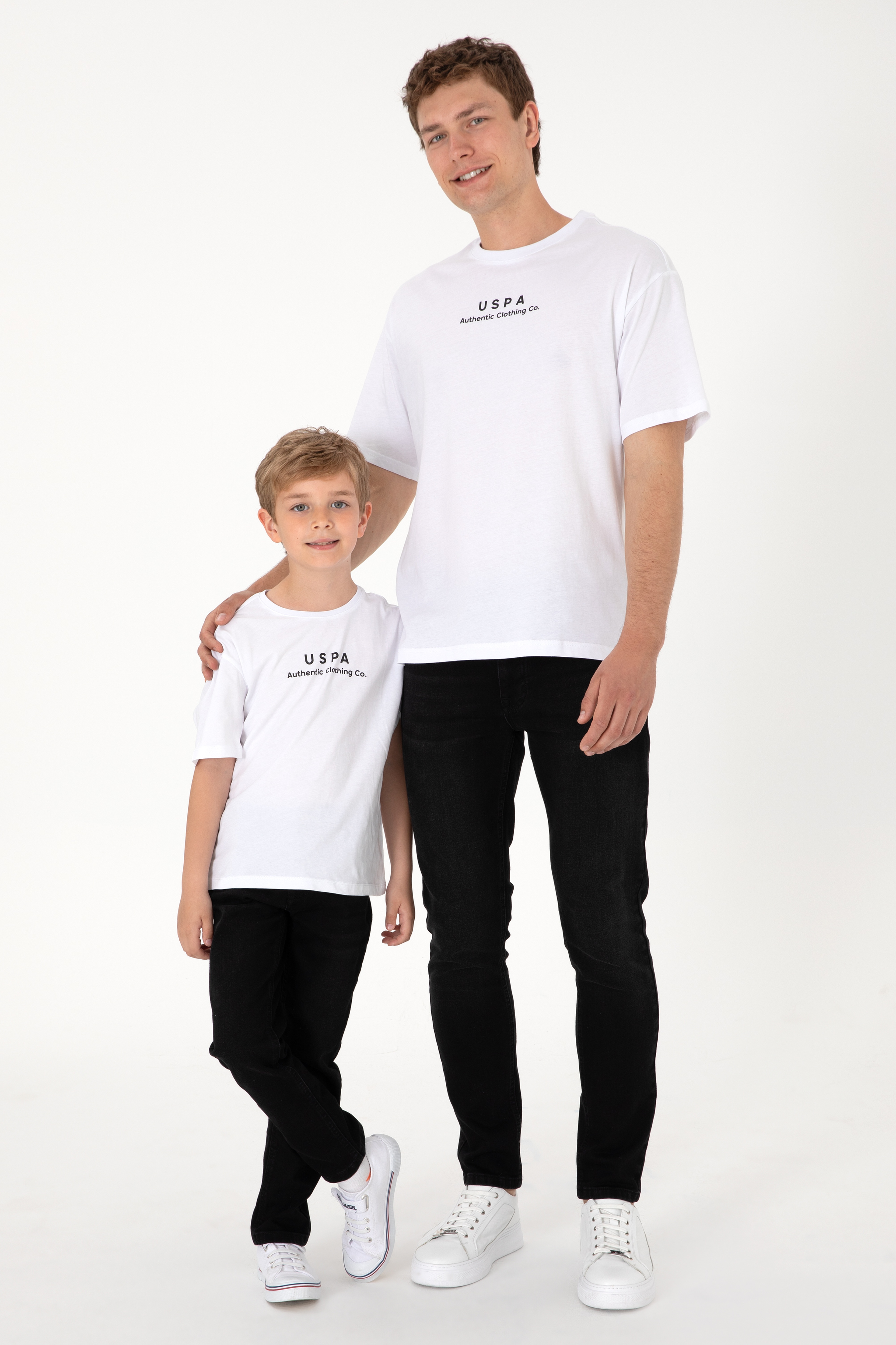Erkek Çocuk Siyah Jean Pantolon