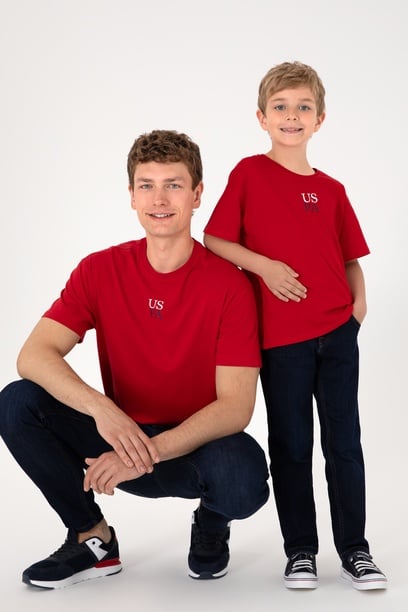 Erkek Comfort Fit Bisiklet Yaka Kırmızı Tişört