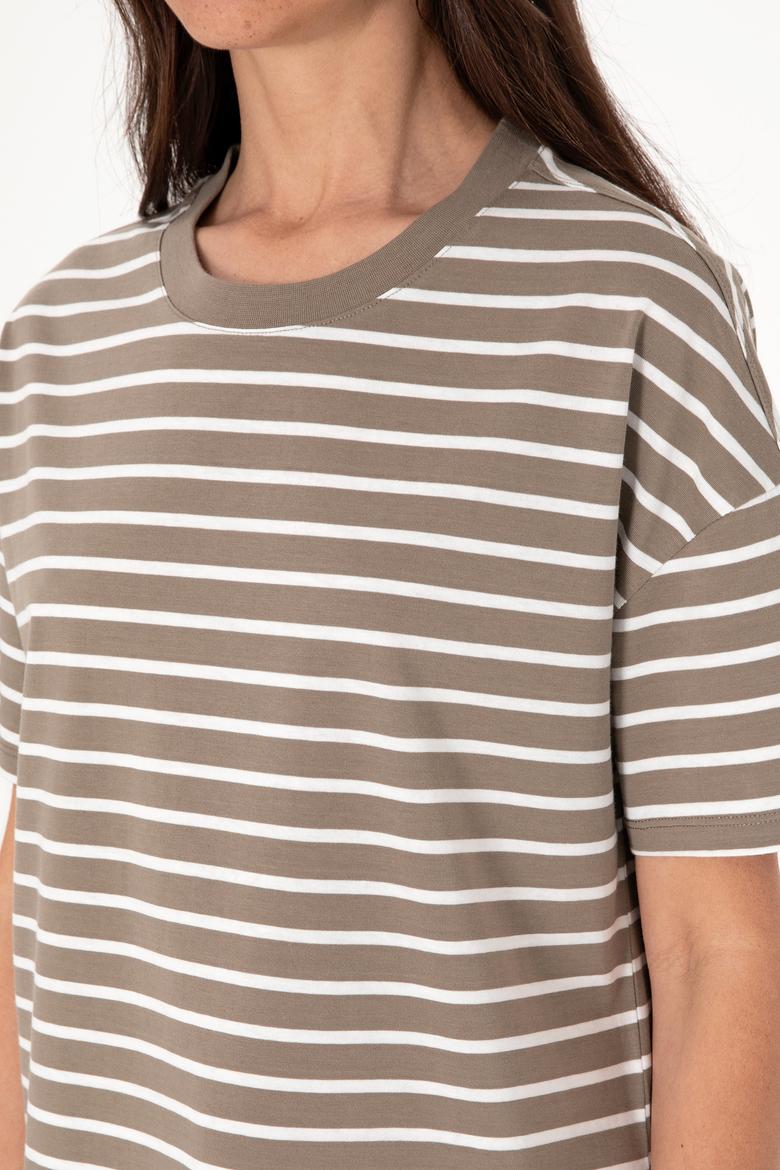 Kadın Vizon Çizgili Bisiklet Yaka Tişört - 50305911047