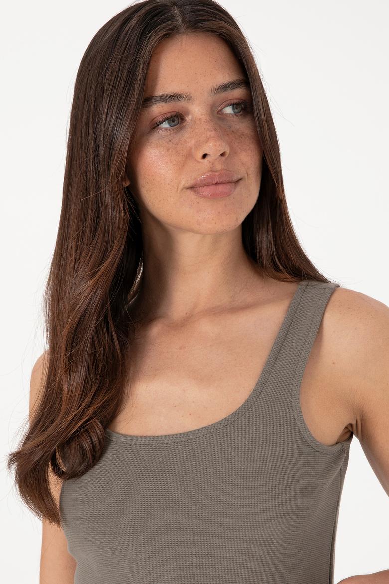 Kadın Vizon Kolsuz Kare Yaka Tişört - 50306680051