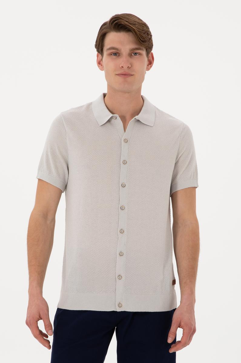 Erkek Regular Fit Açık Gri Düğmeli Triko Tişört