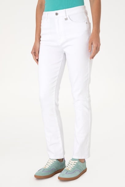 Kadın Beyaz Slim Flare Cropped Fit Jean Pantolon