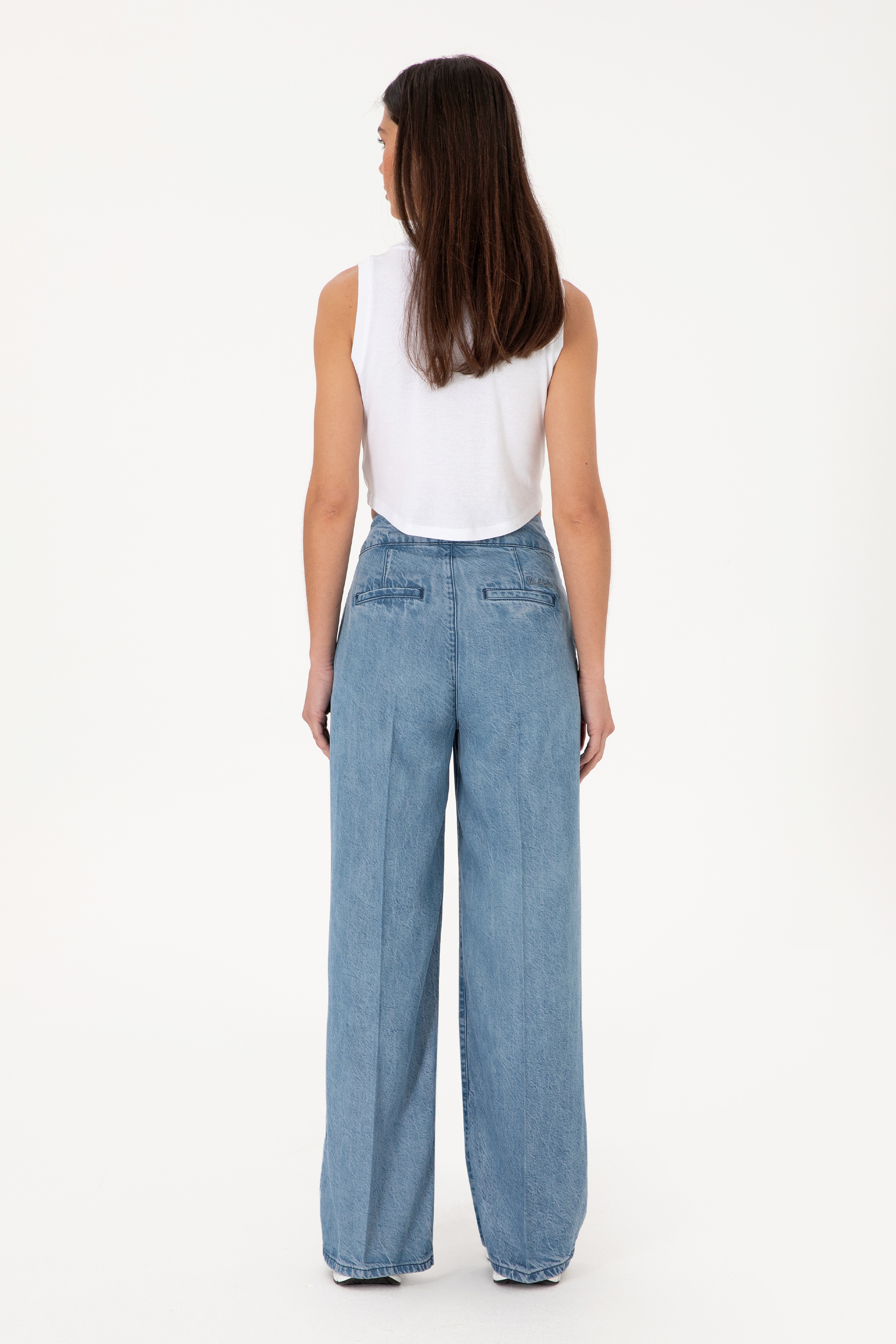 Kadın Açık Mavi Loose Fit Jean Pantolon - Image 4