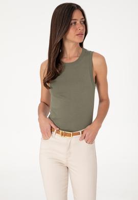 Kadın Koyu Haki Kolsuz Bisiklet Yaka Basic Tişört - 50305841126